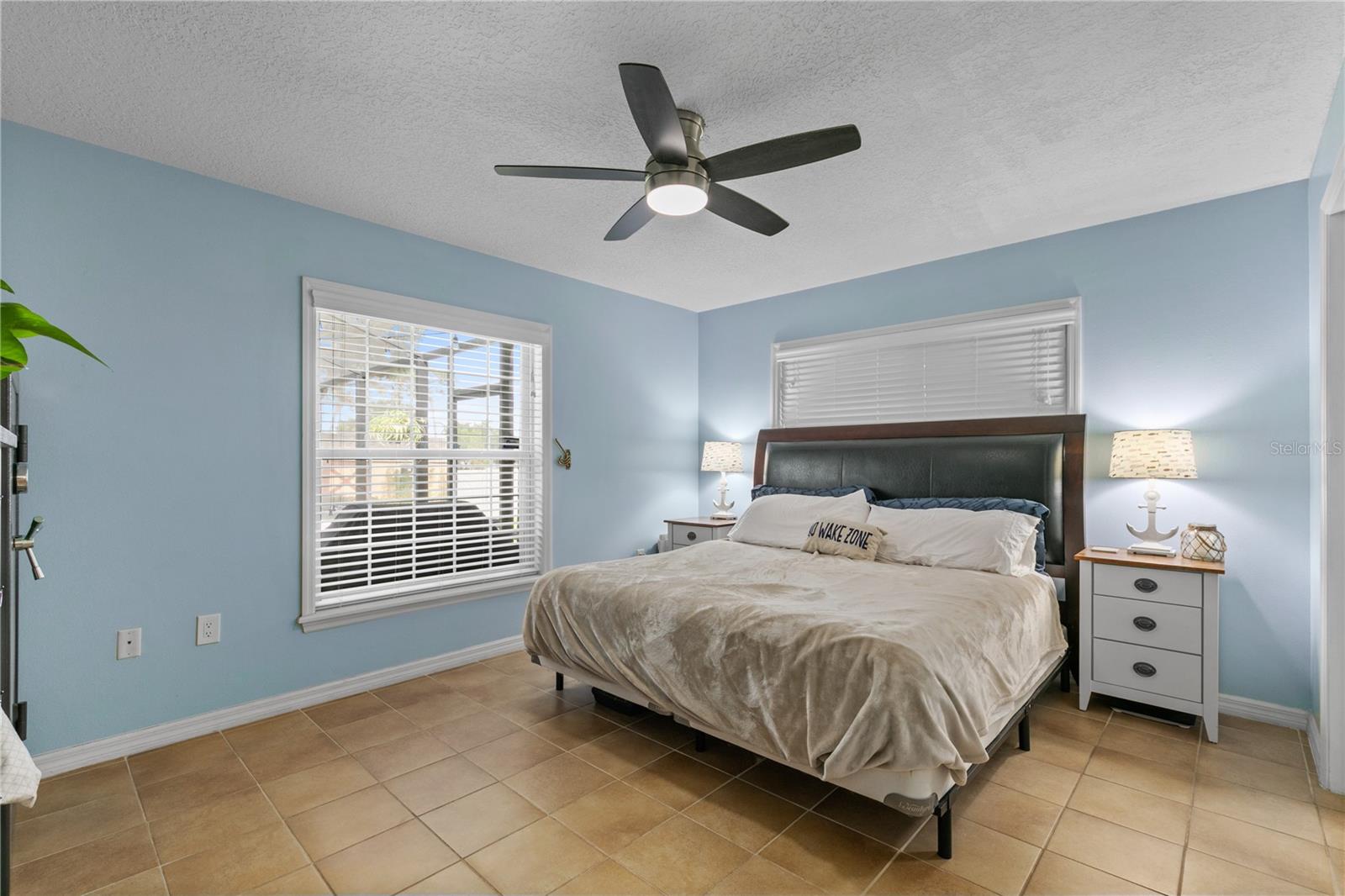 Image 23 of 54 For 13545 Oak Bend Drive