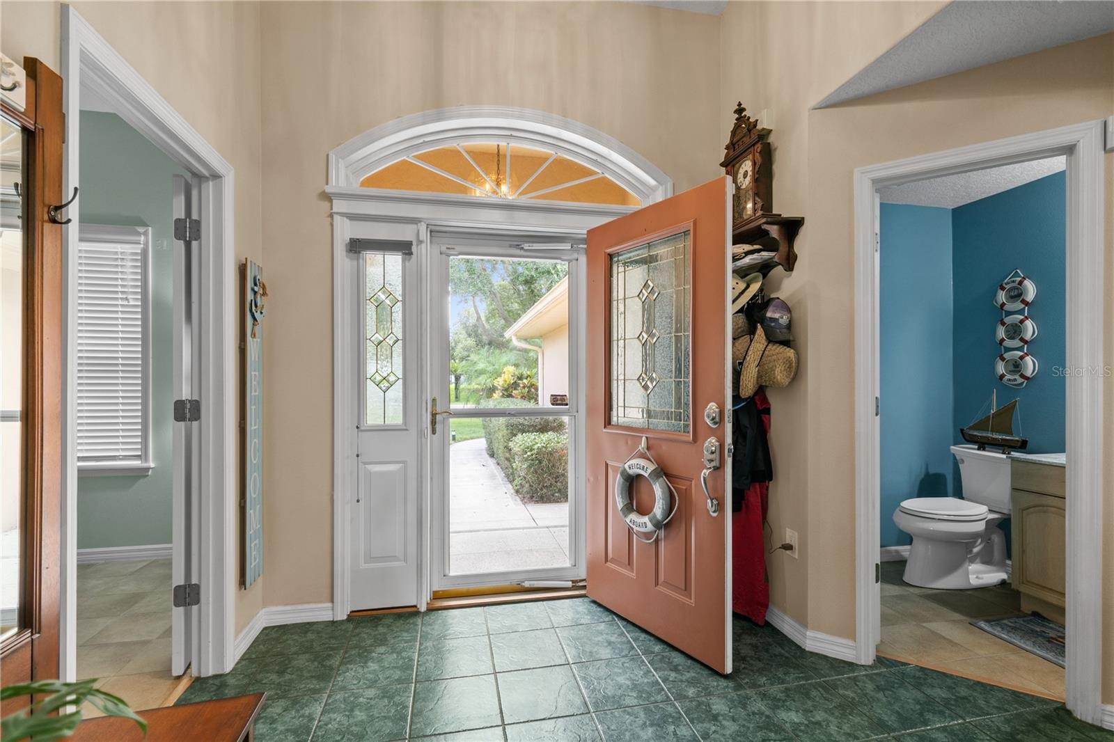 Image 4 of 54 For 13545 Oak Bend Drive