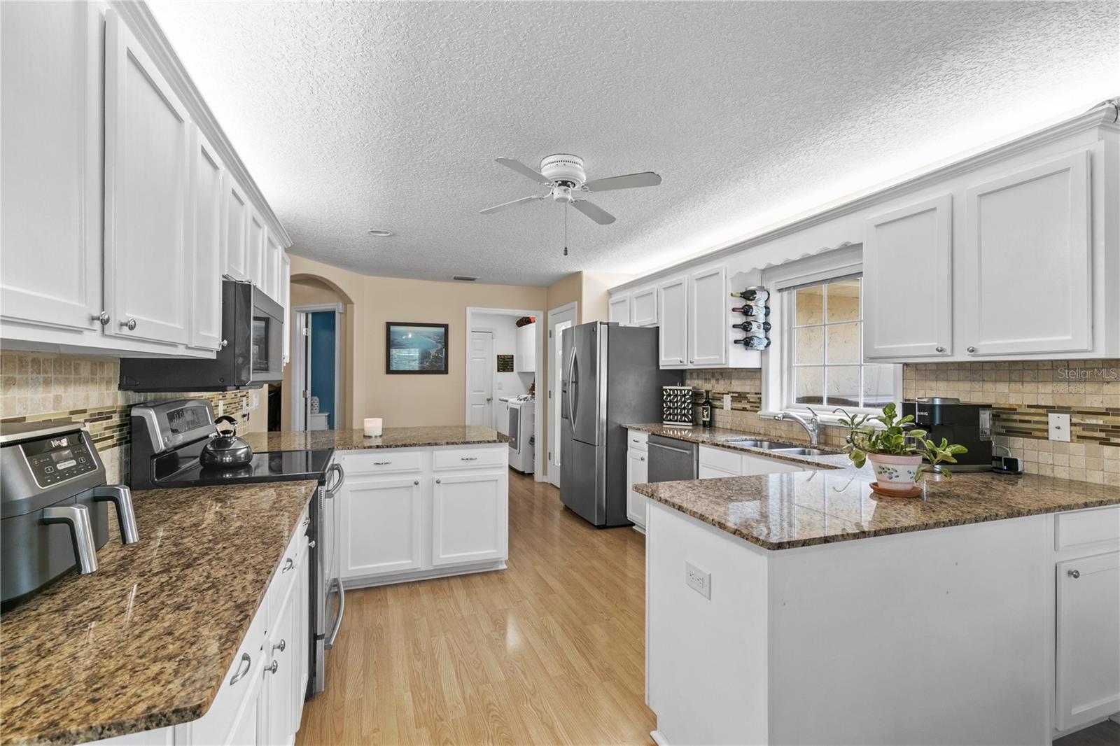 Image 7 of 54 For 13545 Oak Bend Drive