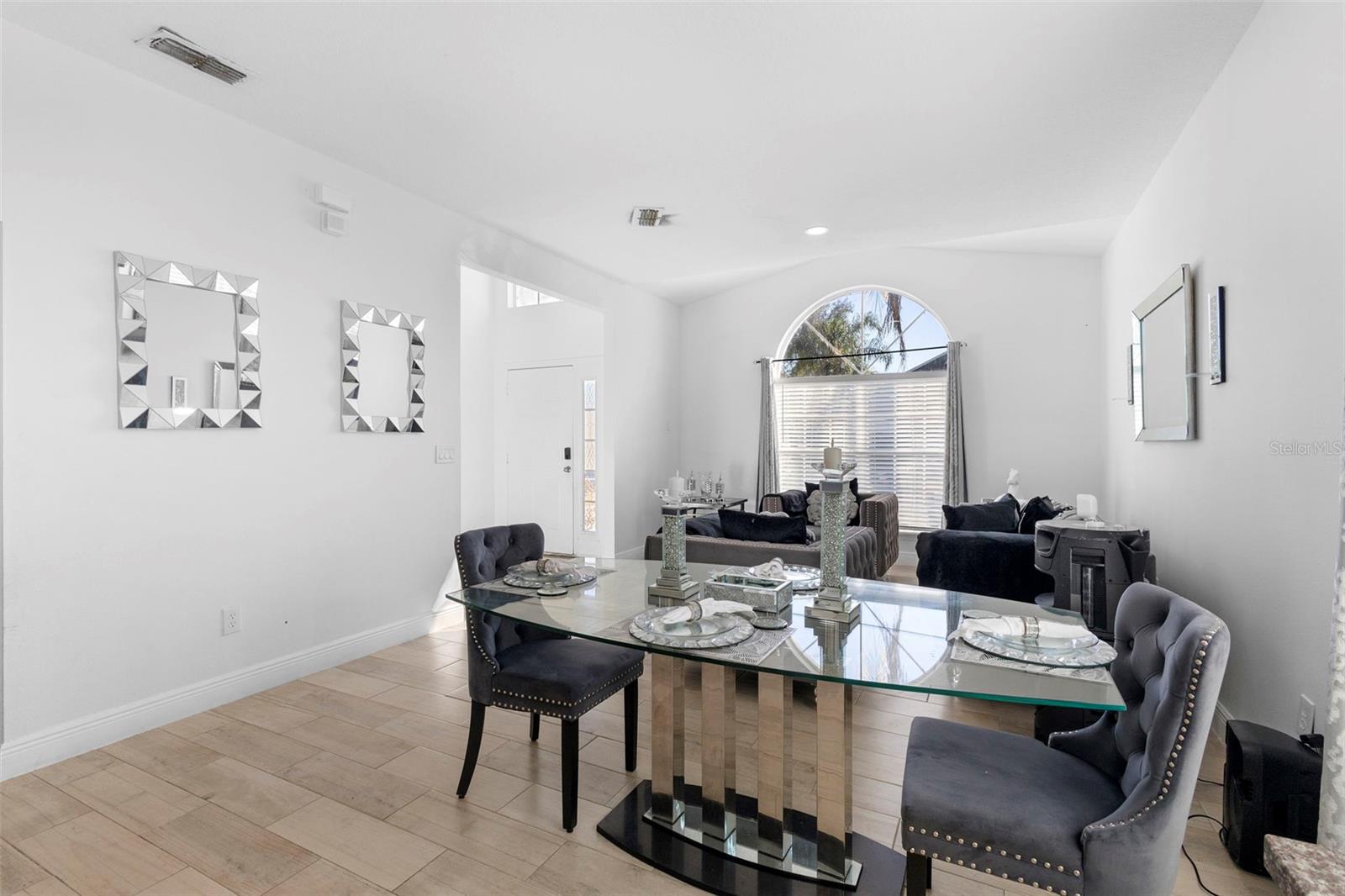 Image 8 of 36 For 1739 Canoe Creek Falls Drive