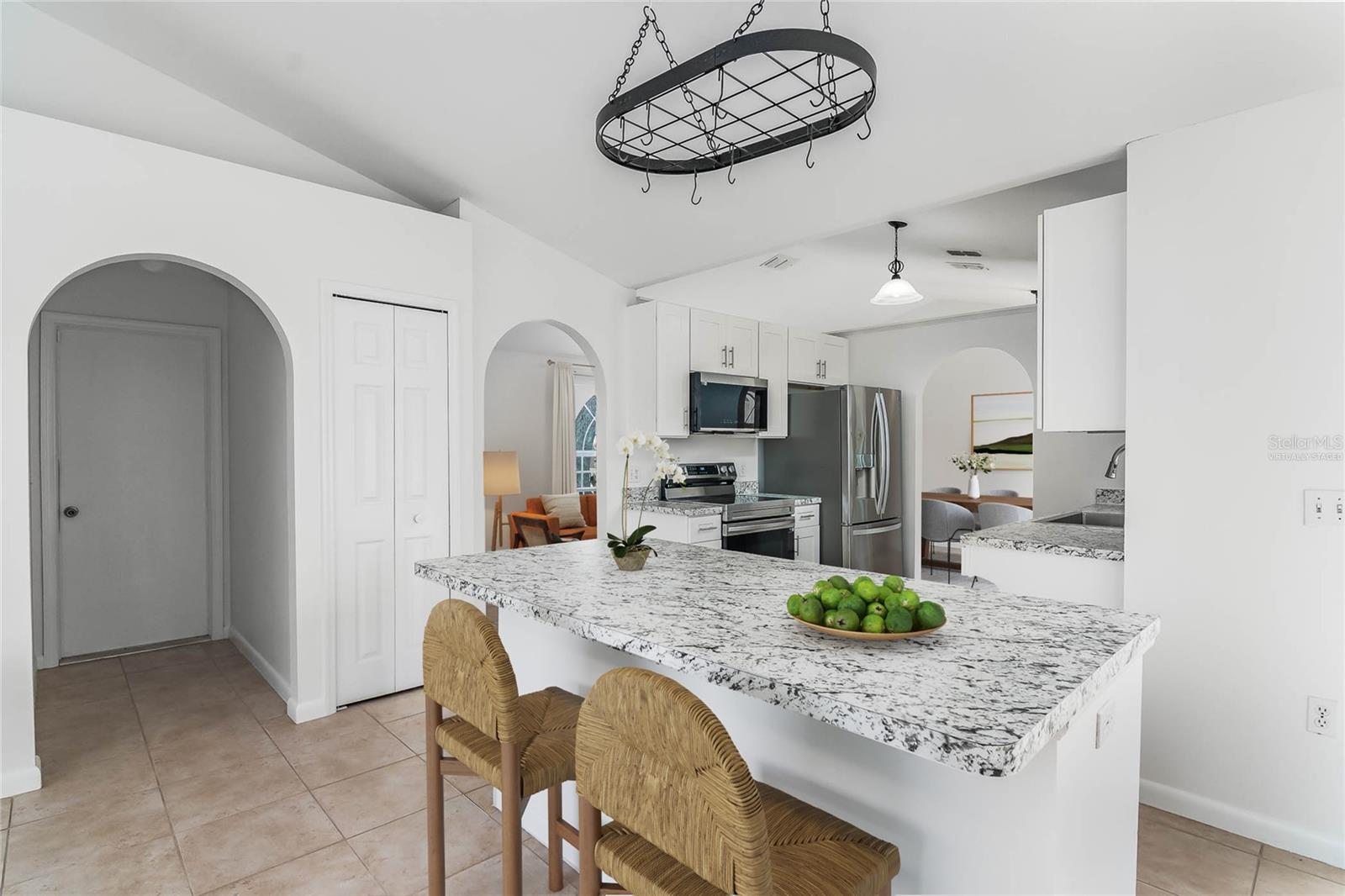 Image 10 of 50 For 6760 Cairo Road