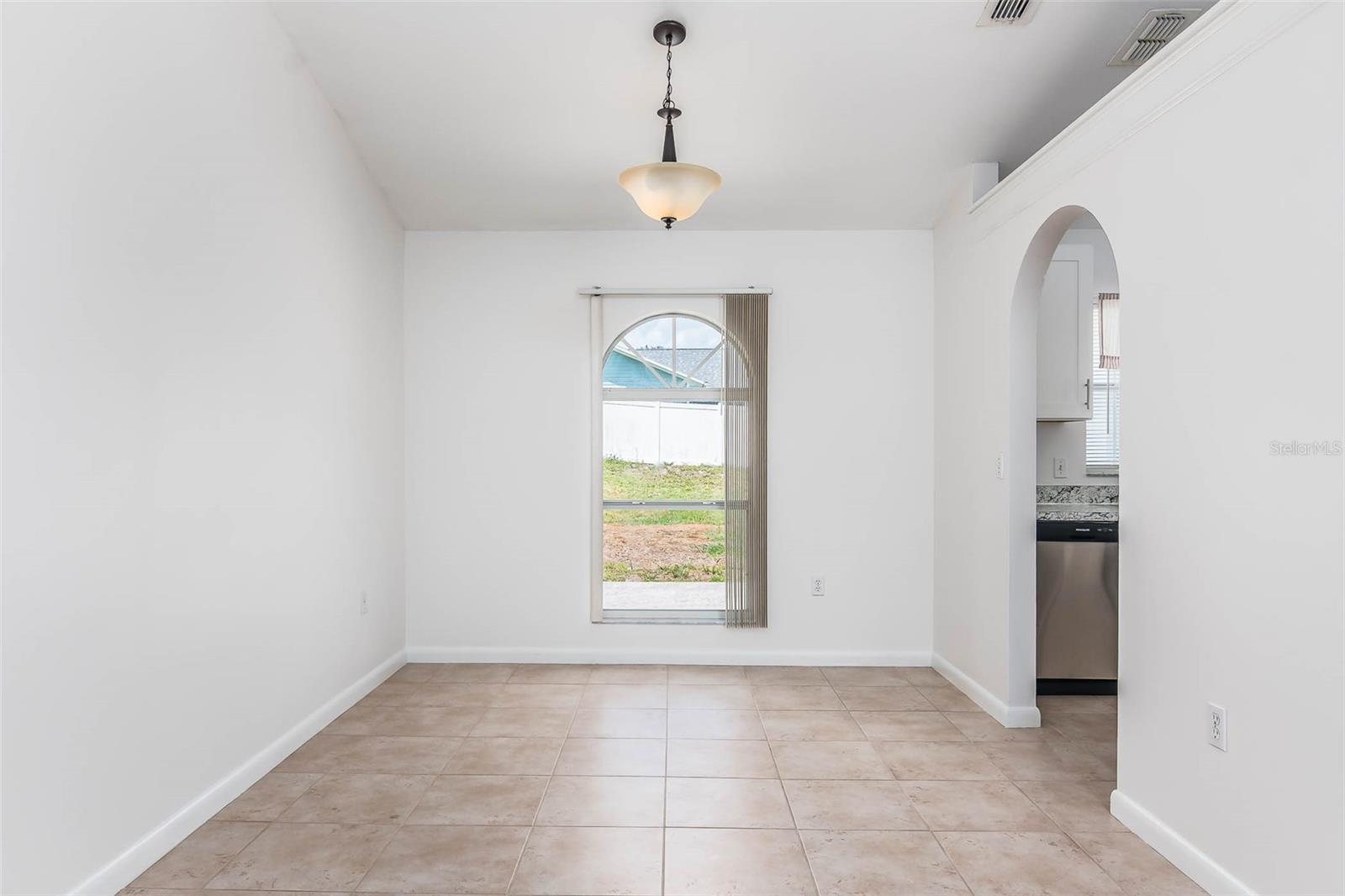 Image 31 of 50 For 6760 Cairo Road