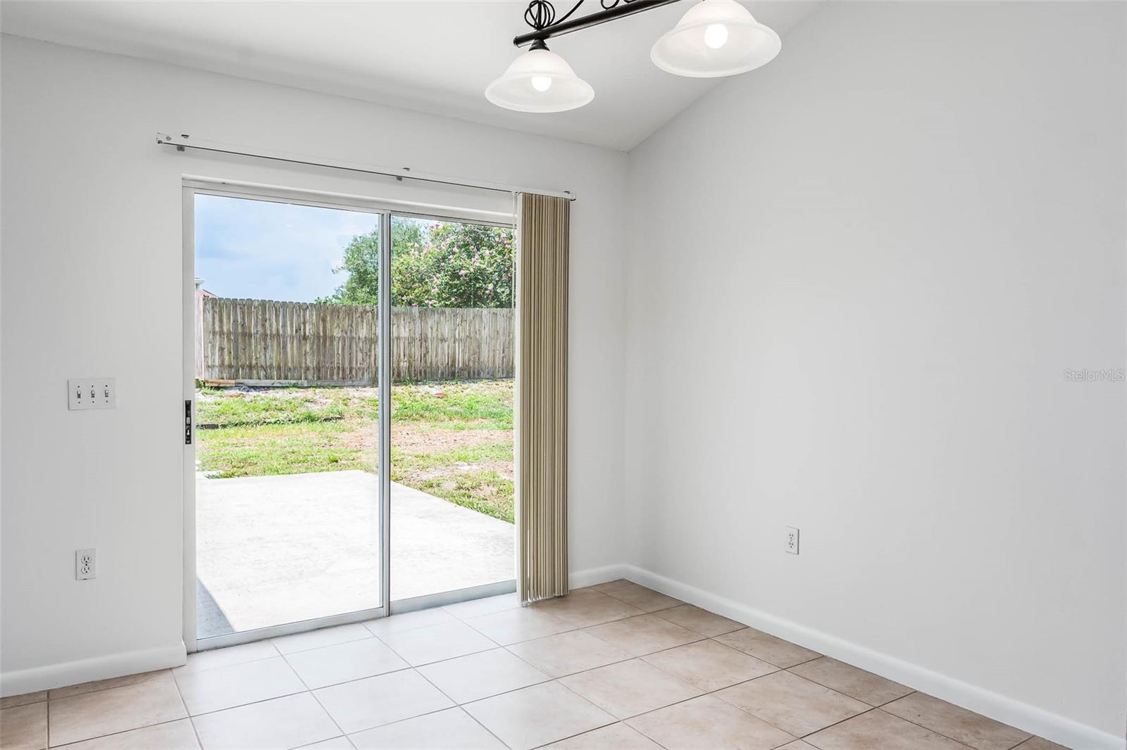 Image 32 of 50 For 6760 Cairo Road