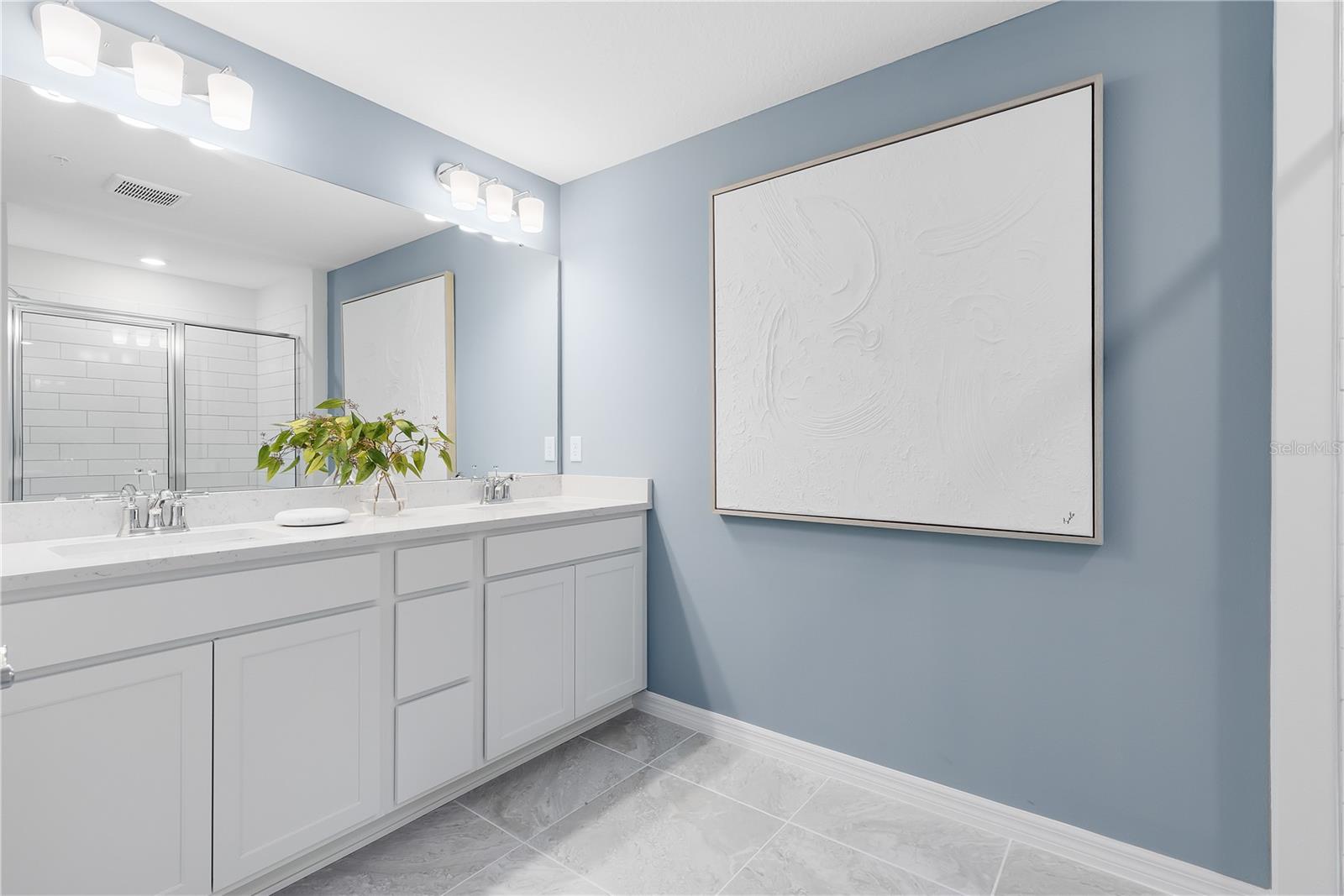 Image 22 of 29 For 435 Meadowland Point