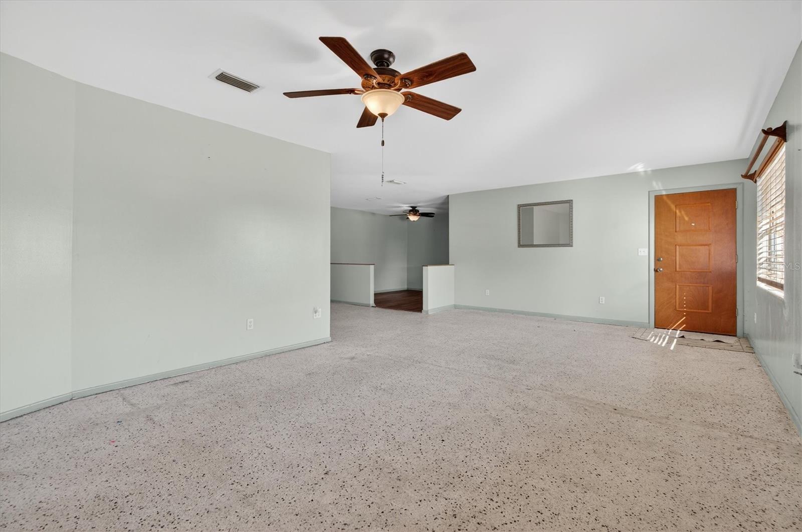 Image 14 of 42 For 1704 Larkin Avenue