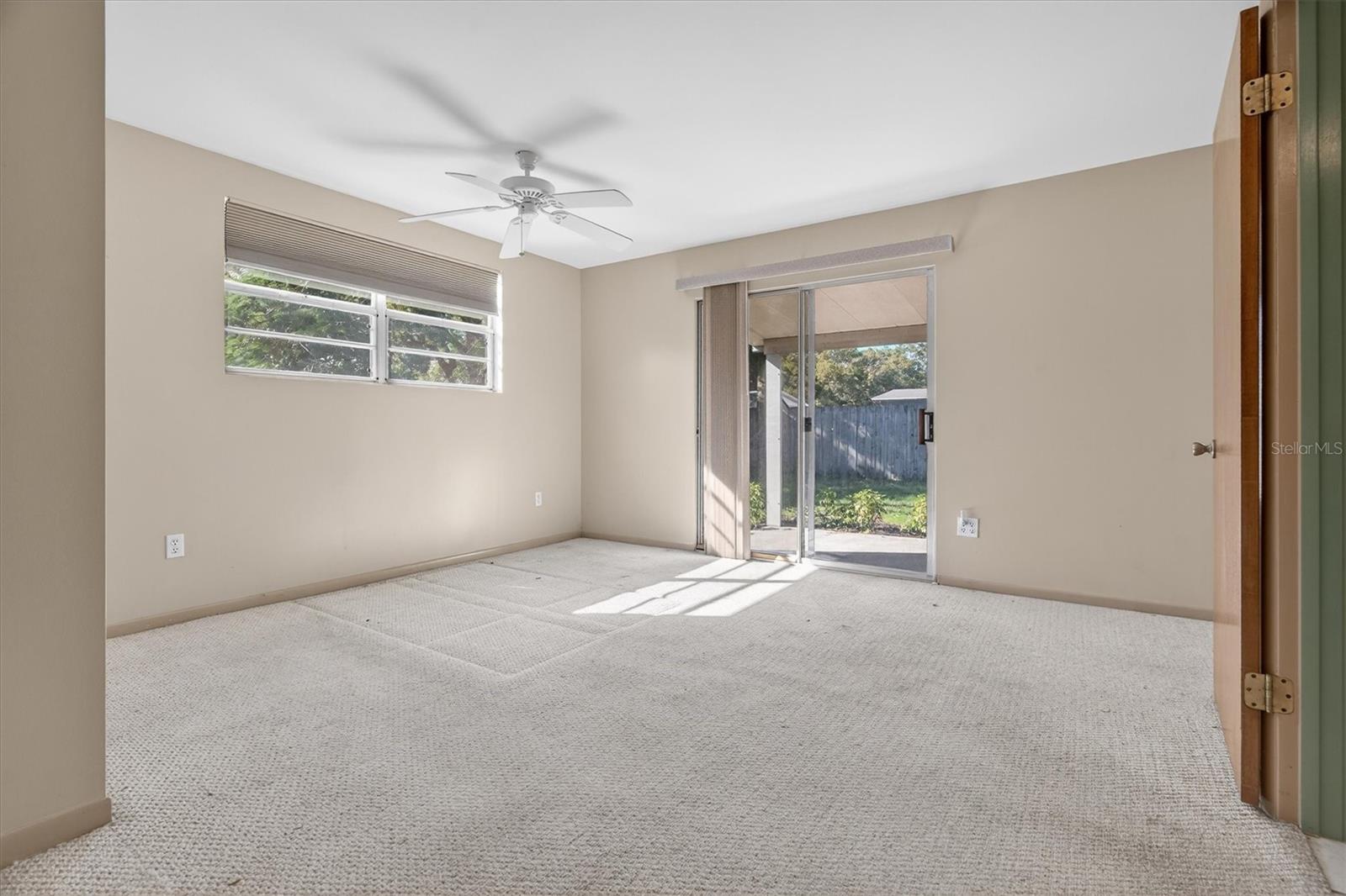 Image 31 of 42 For 1704 Larkin Avenue