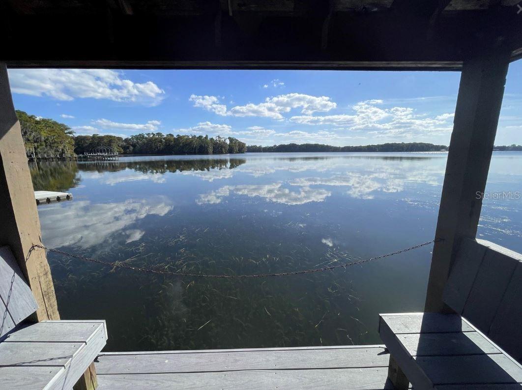 Image 13 of 40 For 1077 Howell Harbor Drive