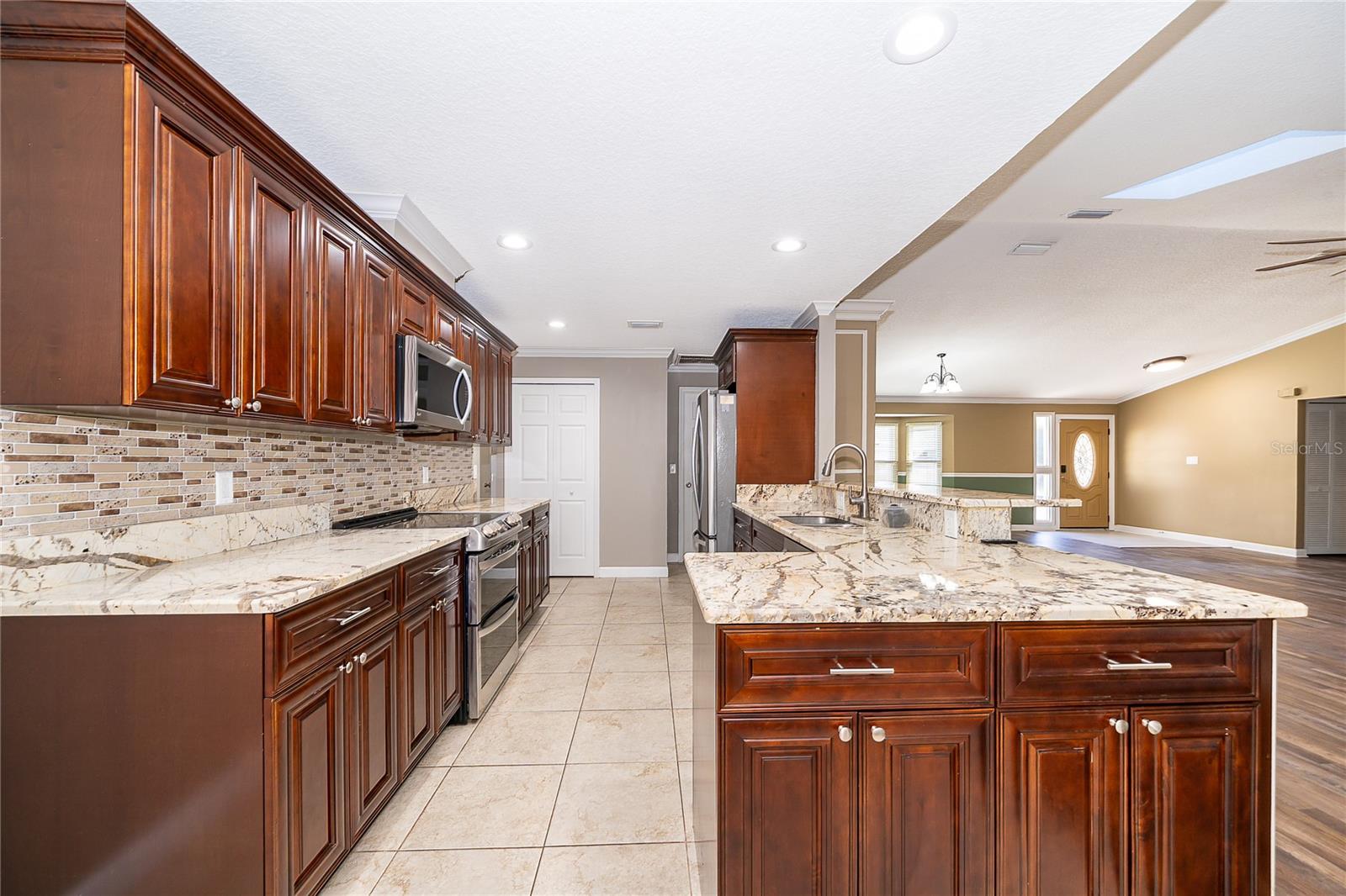 Image 26 of 40 For 1077 Howell Harbor Drive