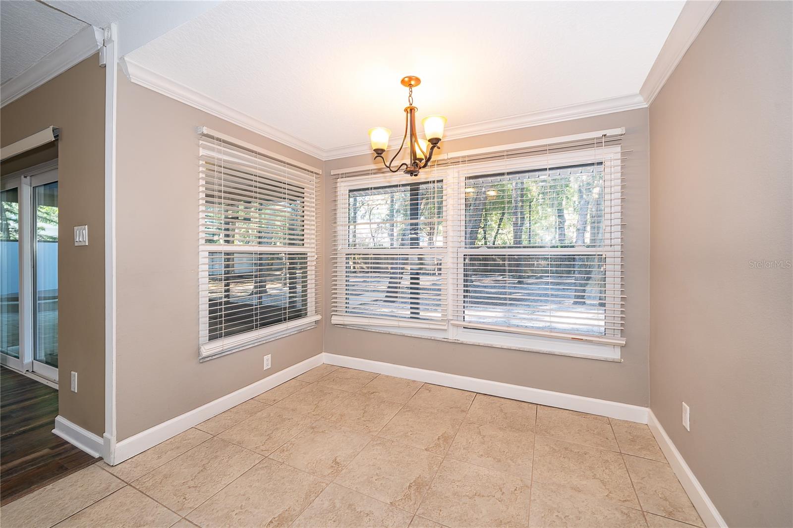 Image 29 of 40 For 1077 Howell Harbor Drive