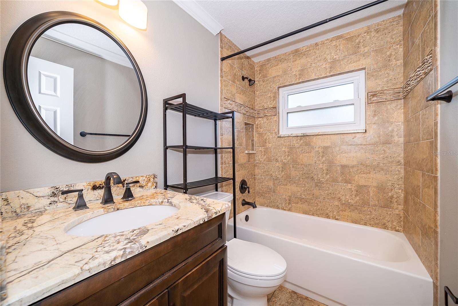 Image 33 of 40 For 1077 Howell Harbor Drive