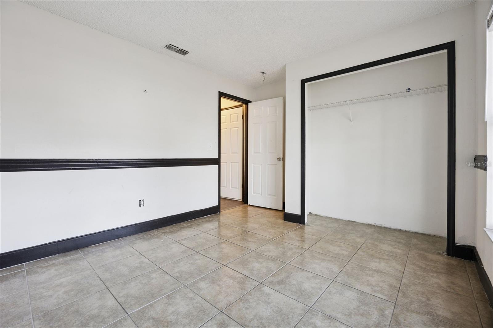 Image 10 of 15 For 1623 Ridge Pointe Drive