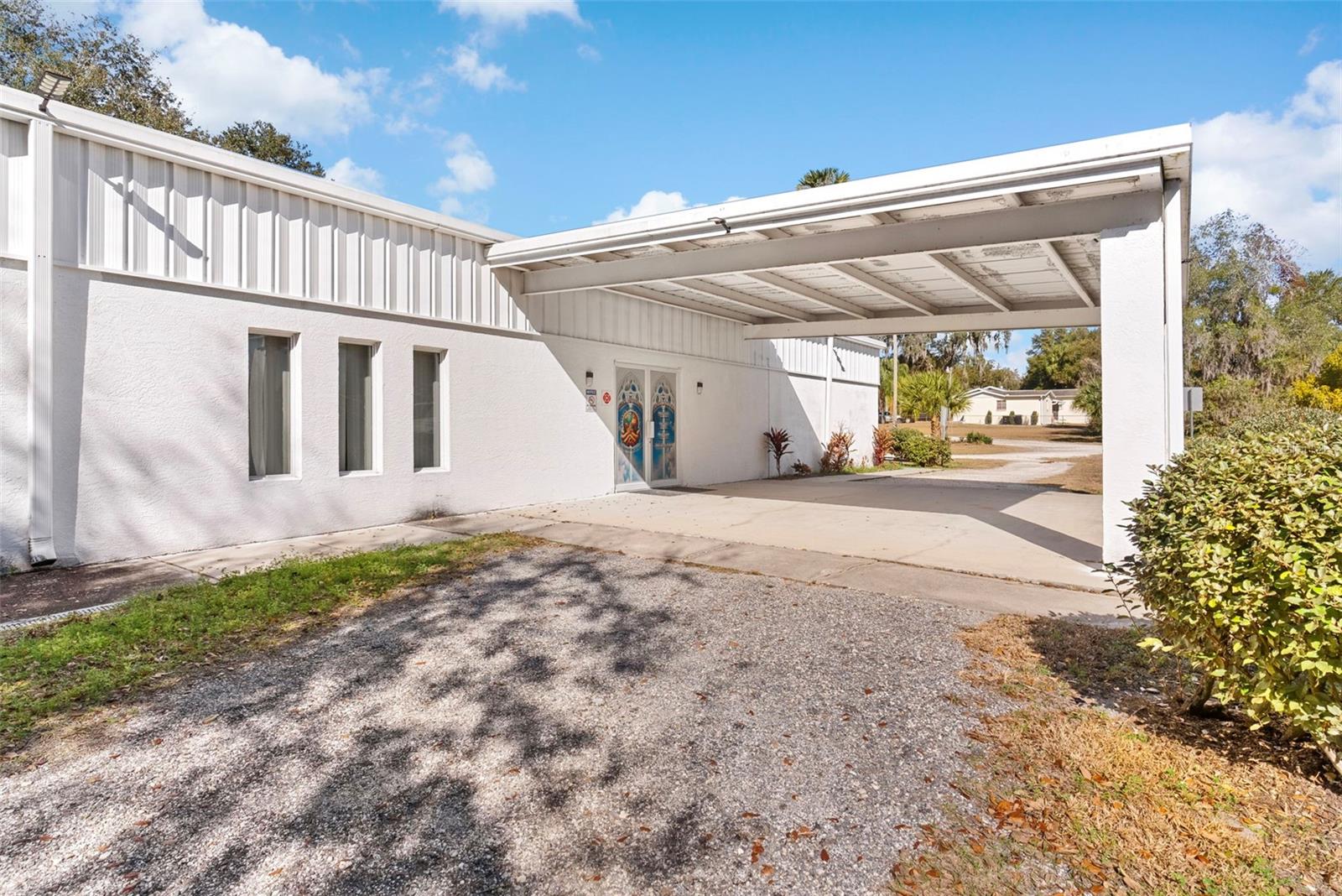 Image 65 of 90 For 201 University Avenue