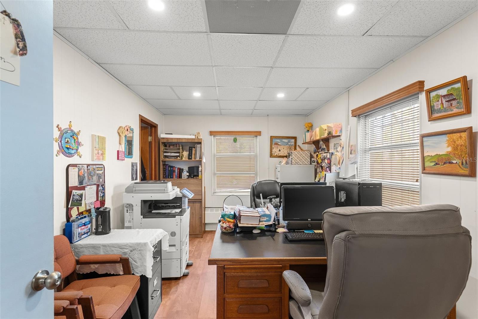 Image 71 of 90 For 201 University Avenue