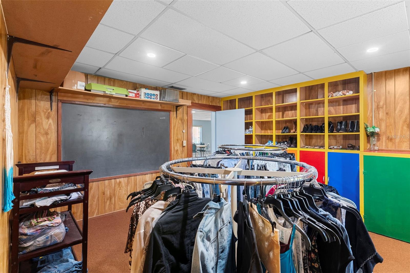 Image 73 of 90 For 201 University Avenue