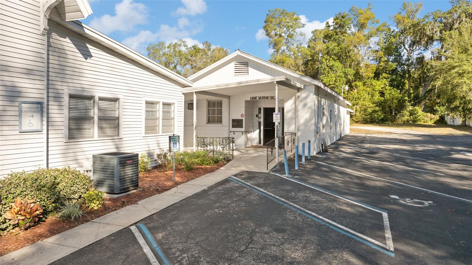 Image 82 of 90 For 201 University Avenue