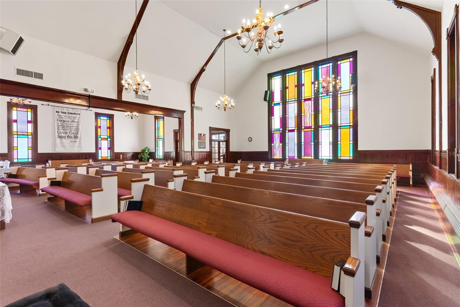 Image 88 of 90 For 201 University Avenue