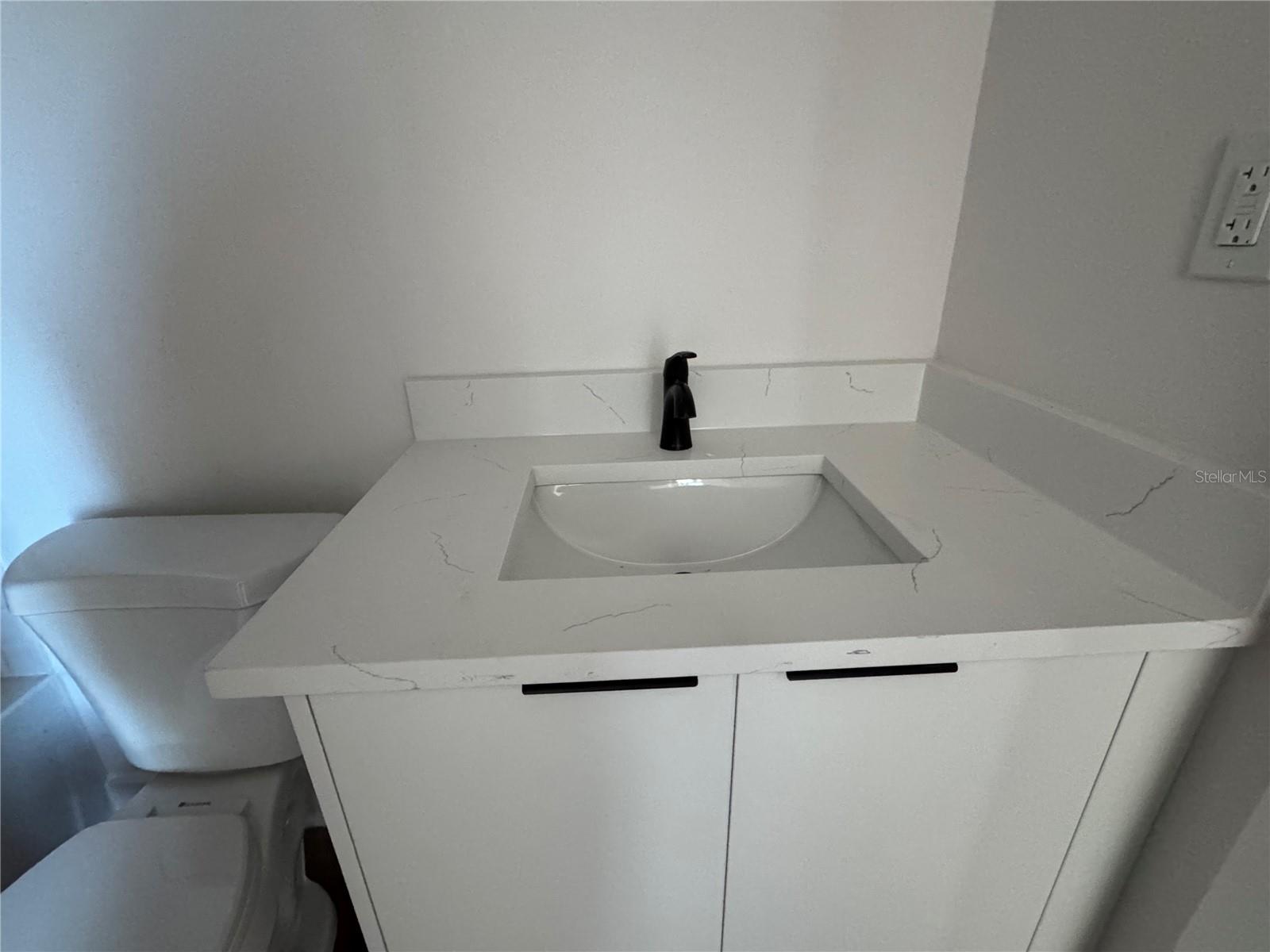 Image 9 of 49 For 4816 Crestline Drive