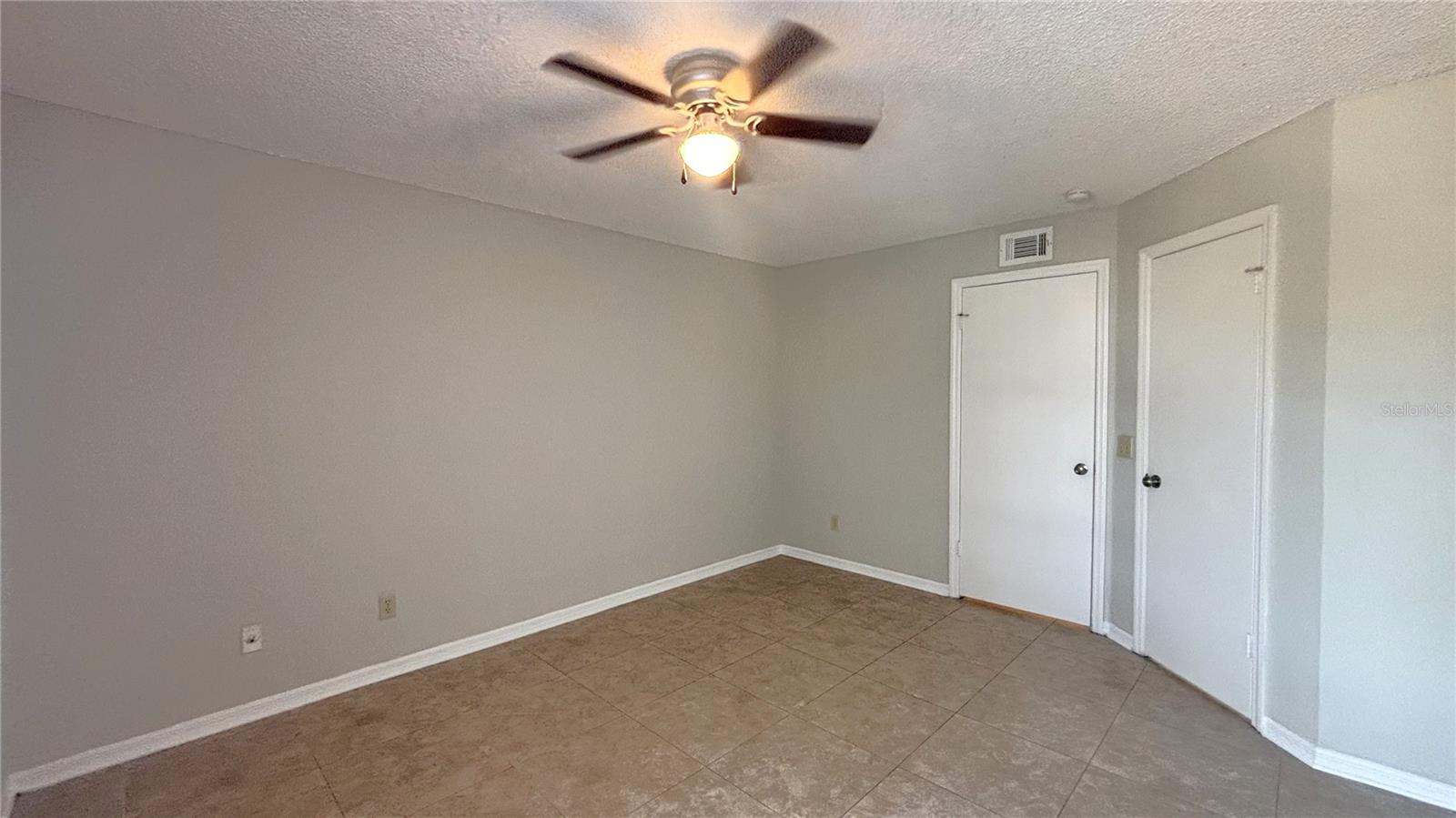 Image 17 of 17 For 4528 Commander Drive 2031