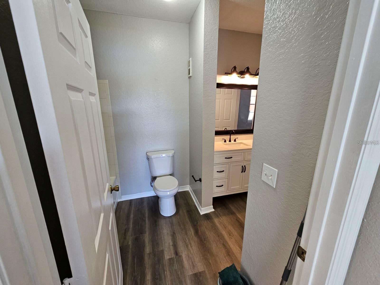 Image 16 of 21 For 2314 Midtown Terrace 1125