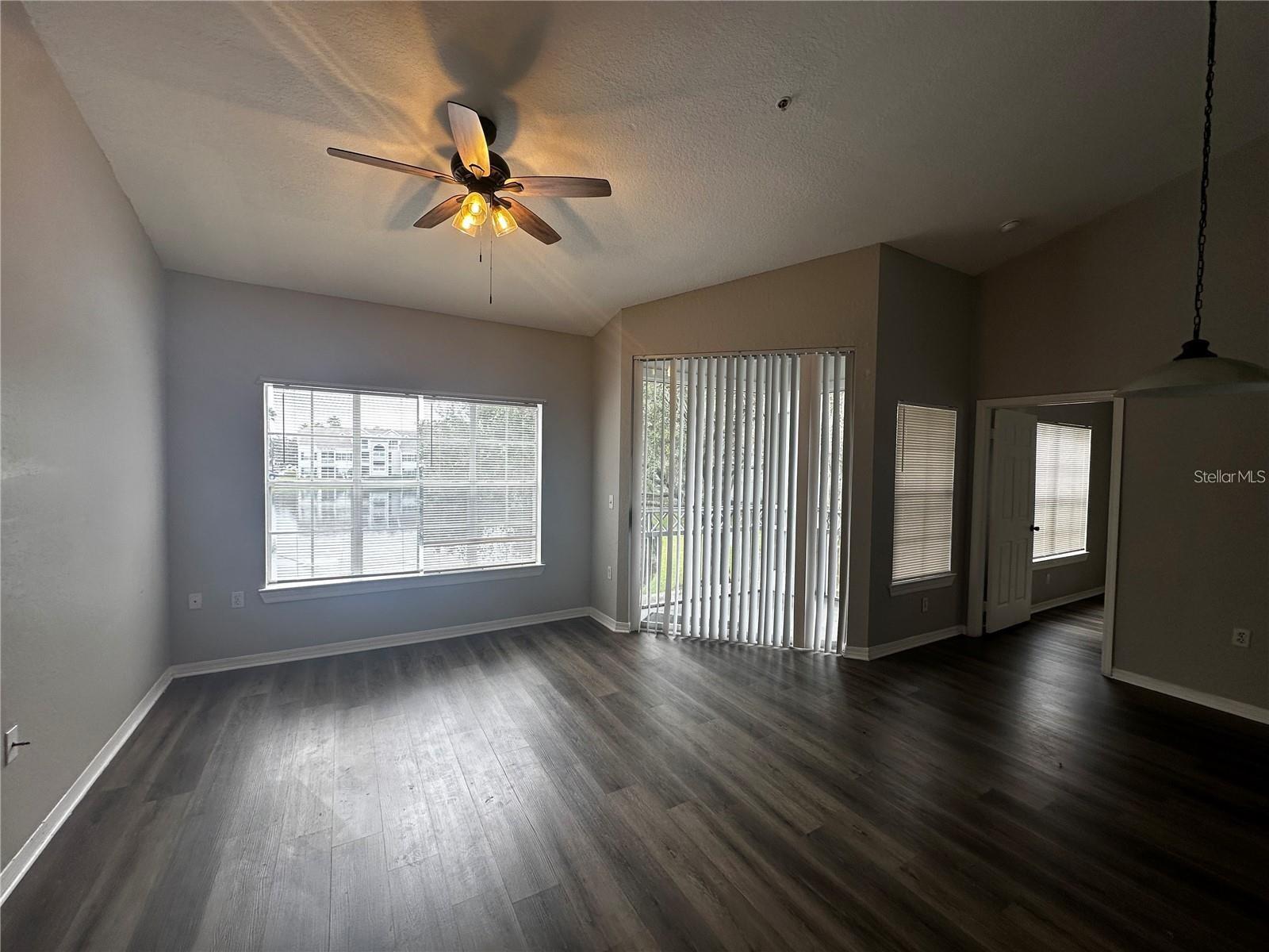 Image 2 of 21 For 2314 Midtown Terrace 1125