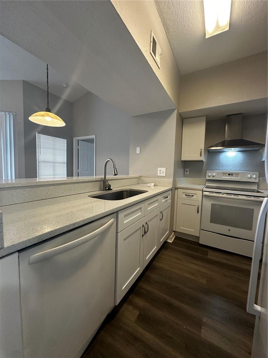 Image 7 of 21 For 2314 Midtown Terrace 1125