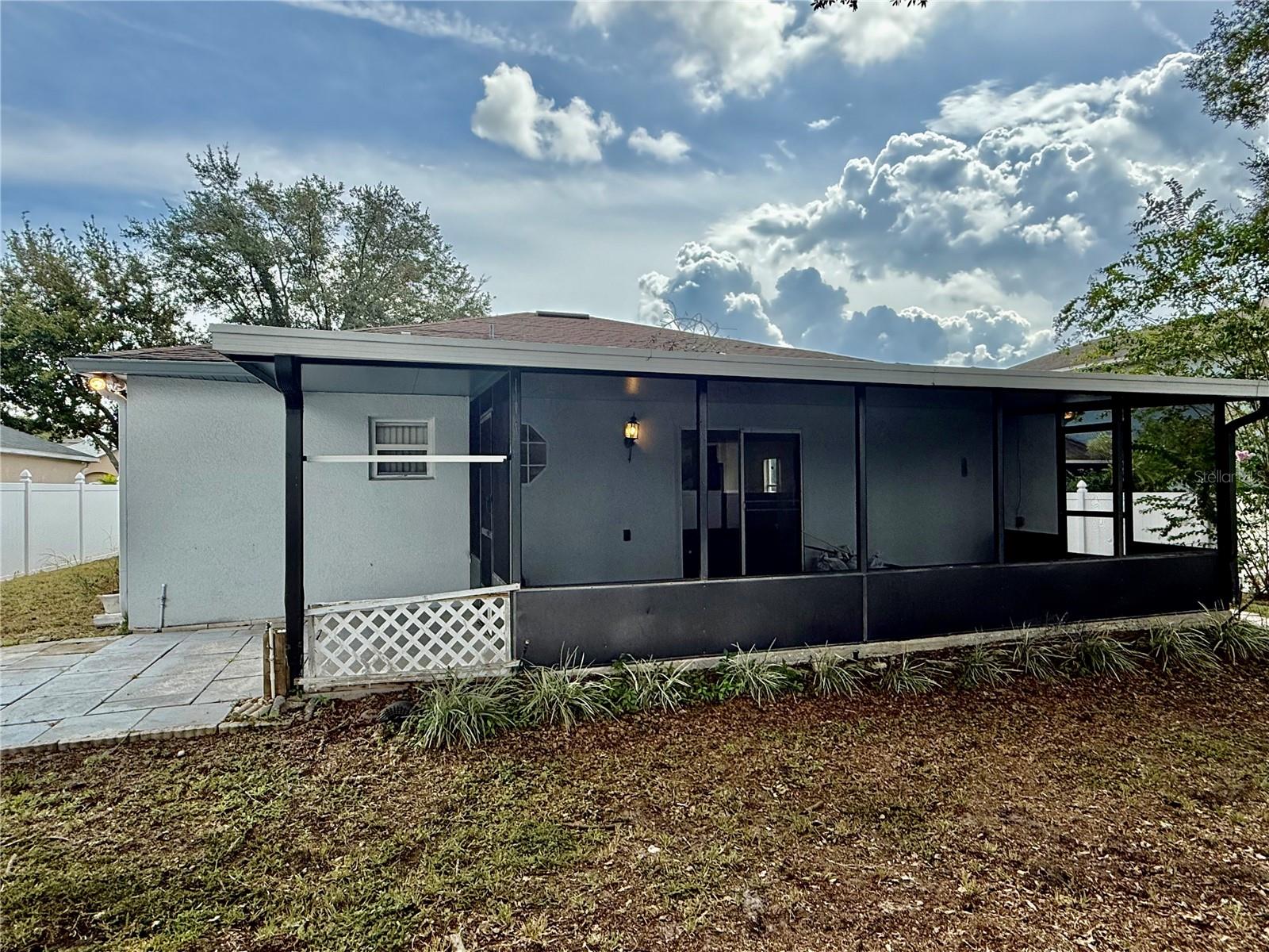 Image 25 of 28 For 1346 Rolling River Road