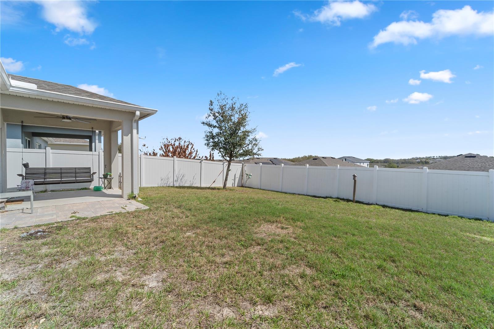 Image 12 of 13 For 407 Kestrel Drive