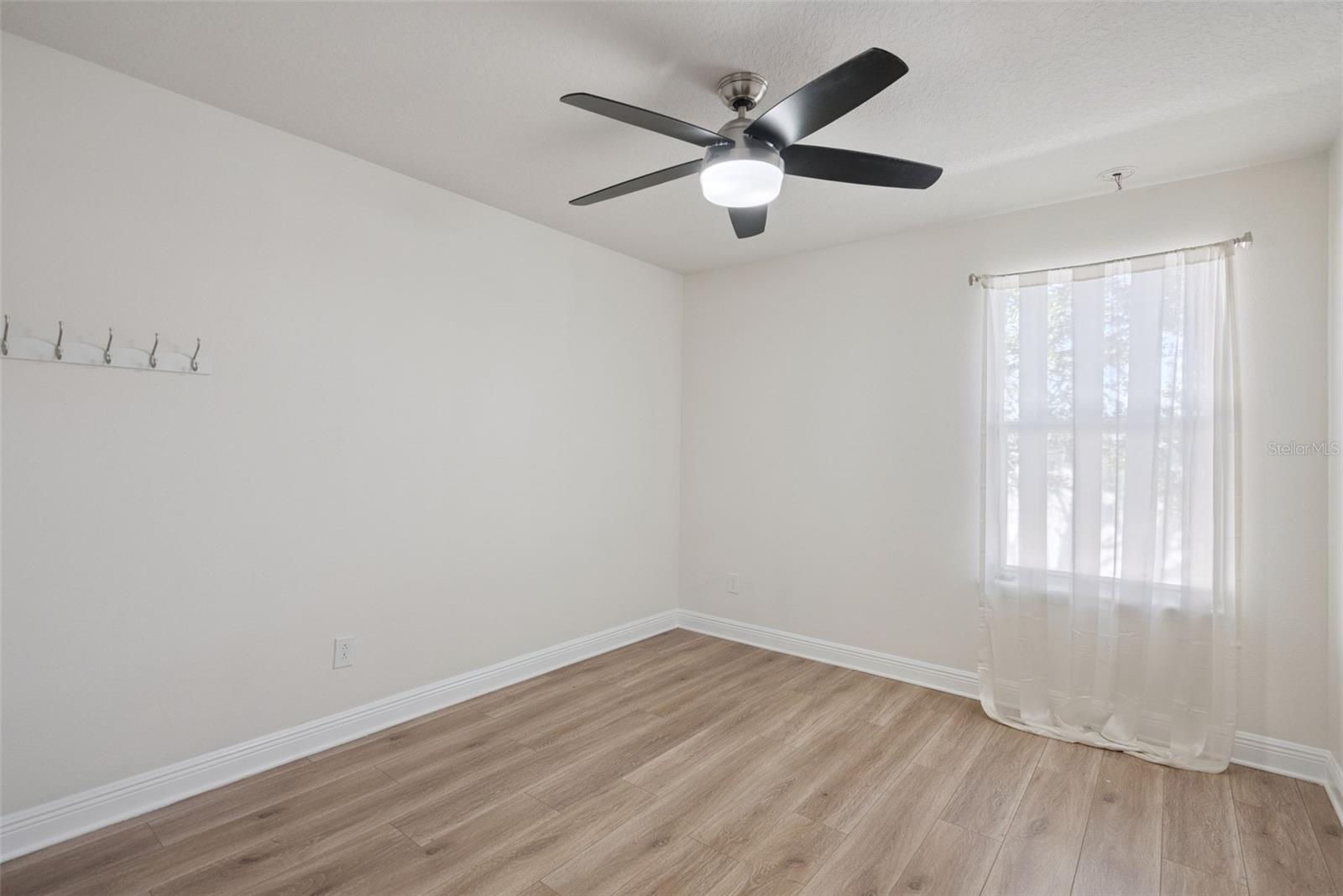 Image 17 of 20 For 7474 Aloma Pines Court