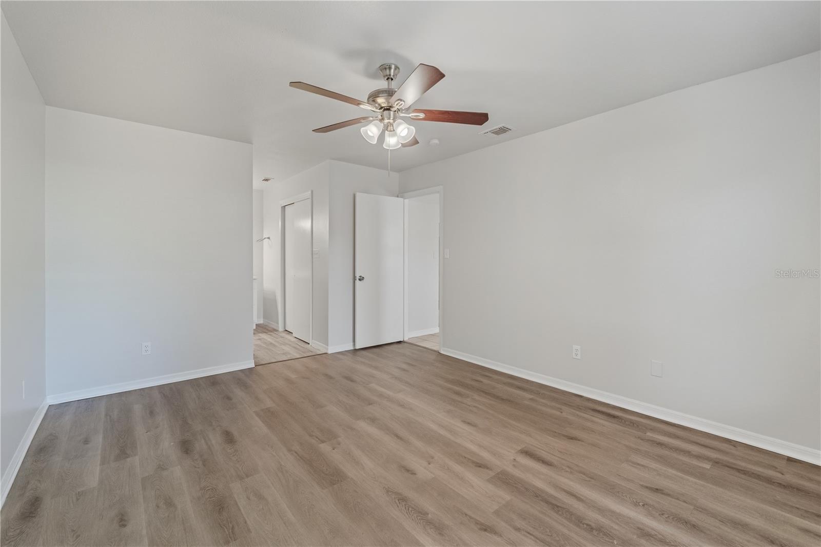 Image 14 of 28 For 3192 Noah Street