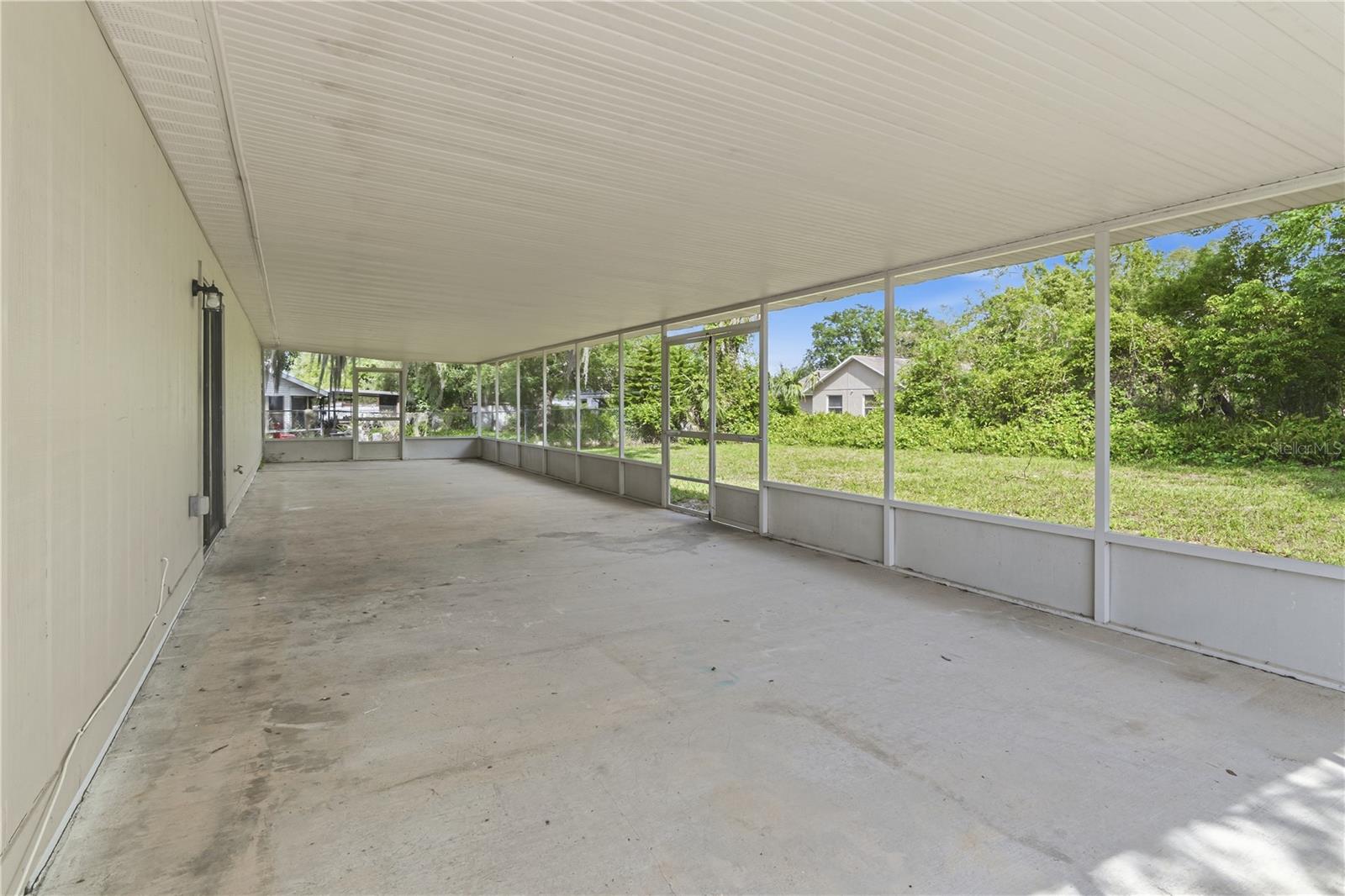 Image 24 of 28 For 3192 Noah Street