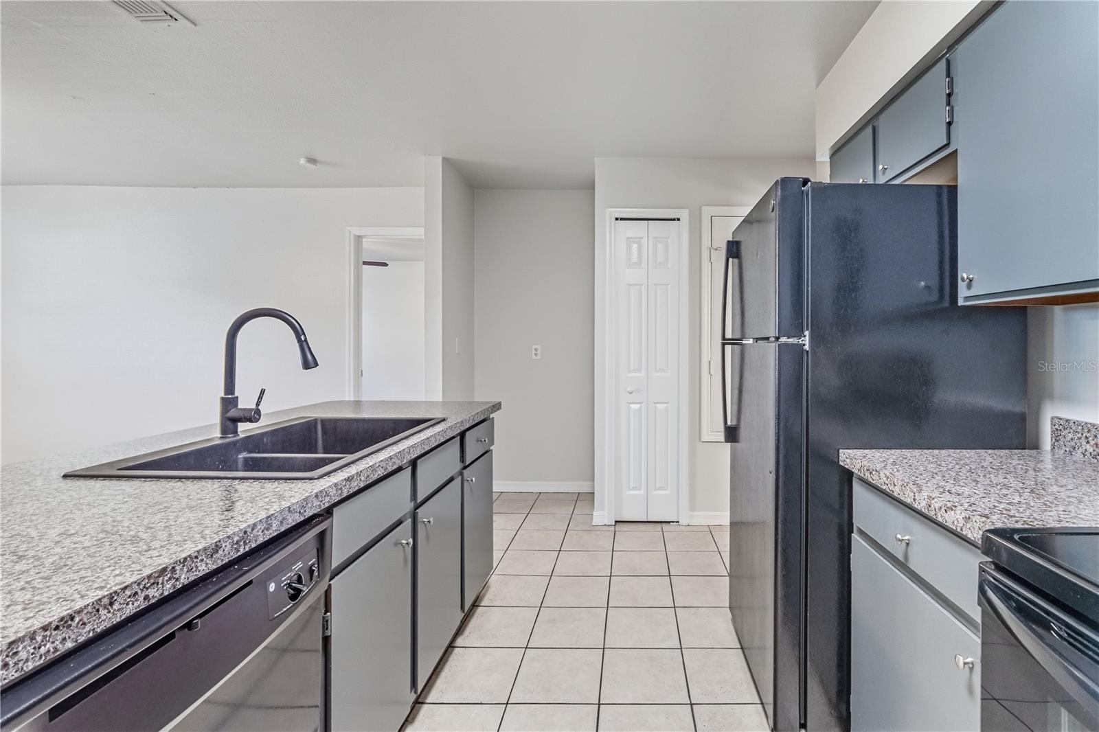 Image 9 of 28 For 3192 Noah Street