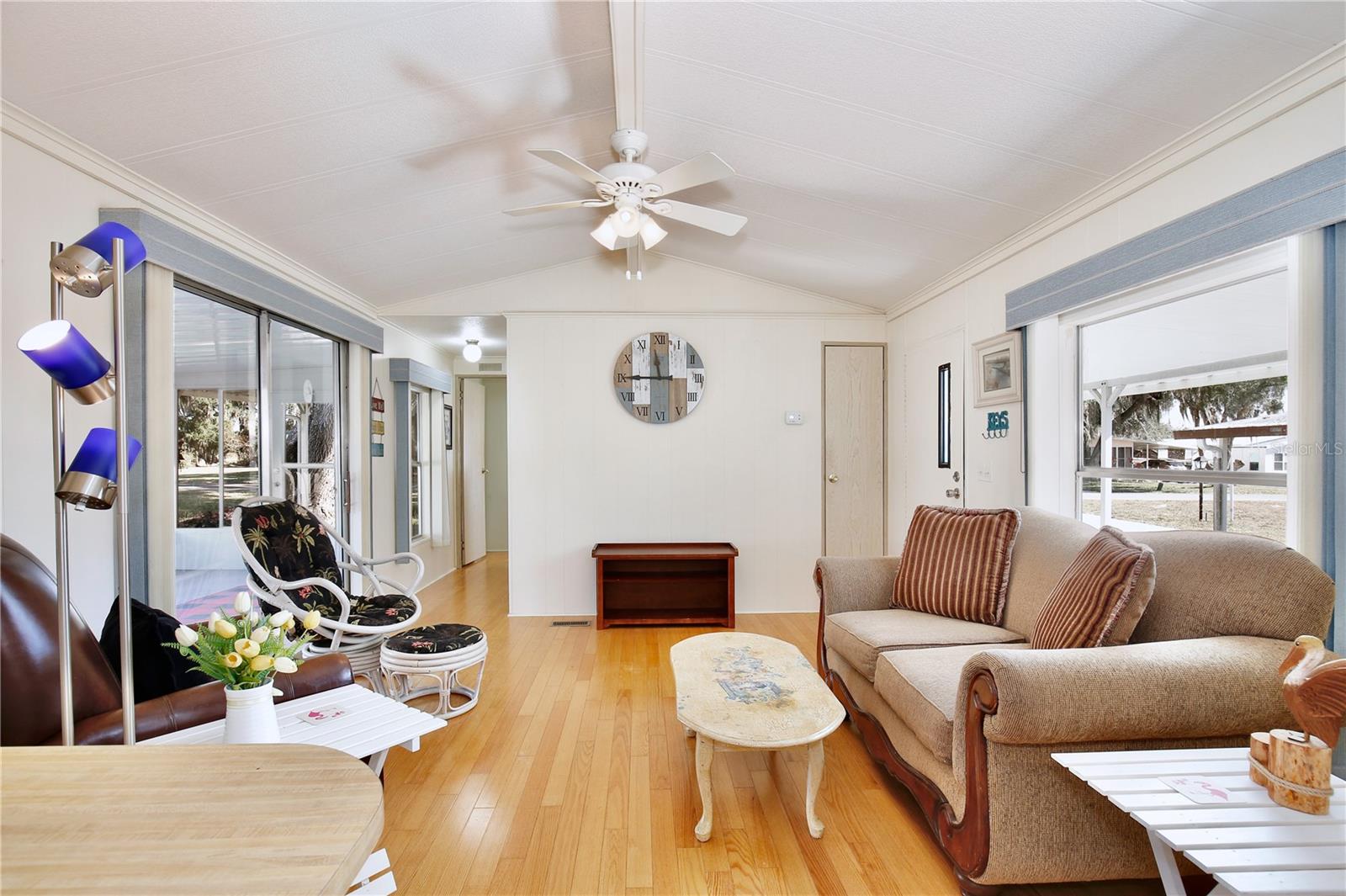 Image 9 of 29 For 5560 Heritage Boulevard