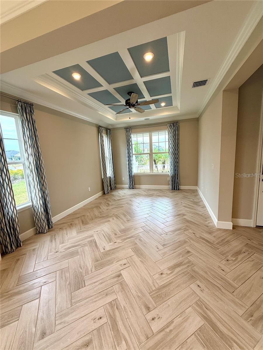 Image 3 of 28 For 5967 Maidenstone Way