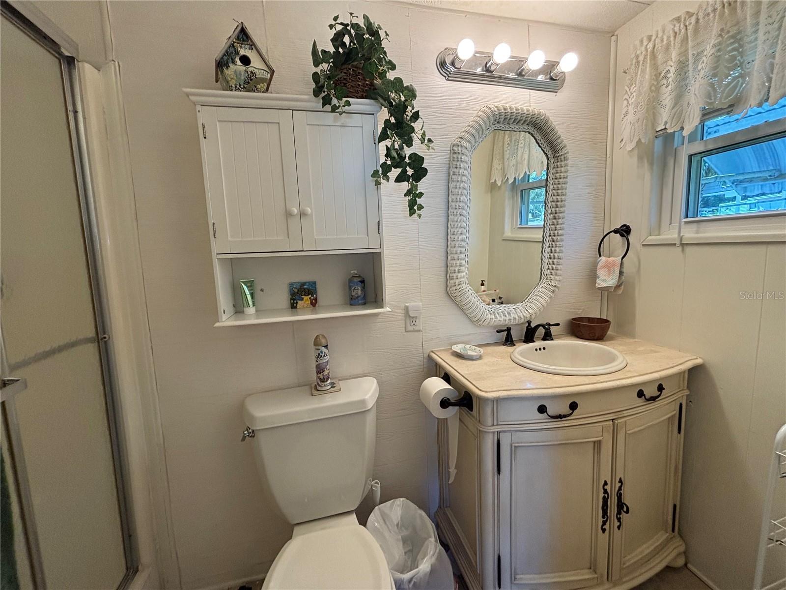 Image 12 of 21 For 4133 Oak Grove Drive 16