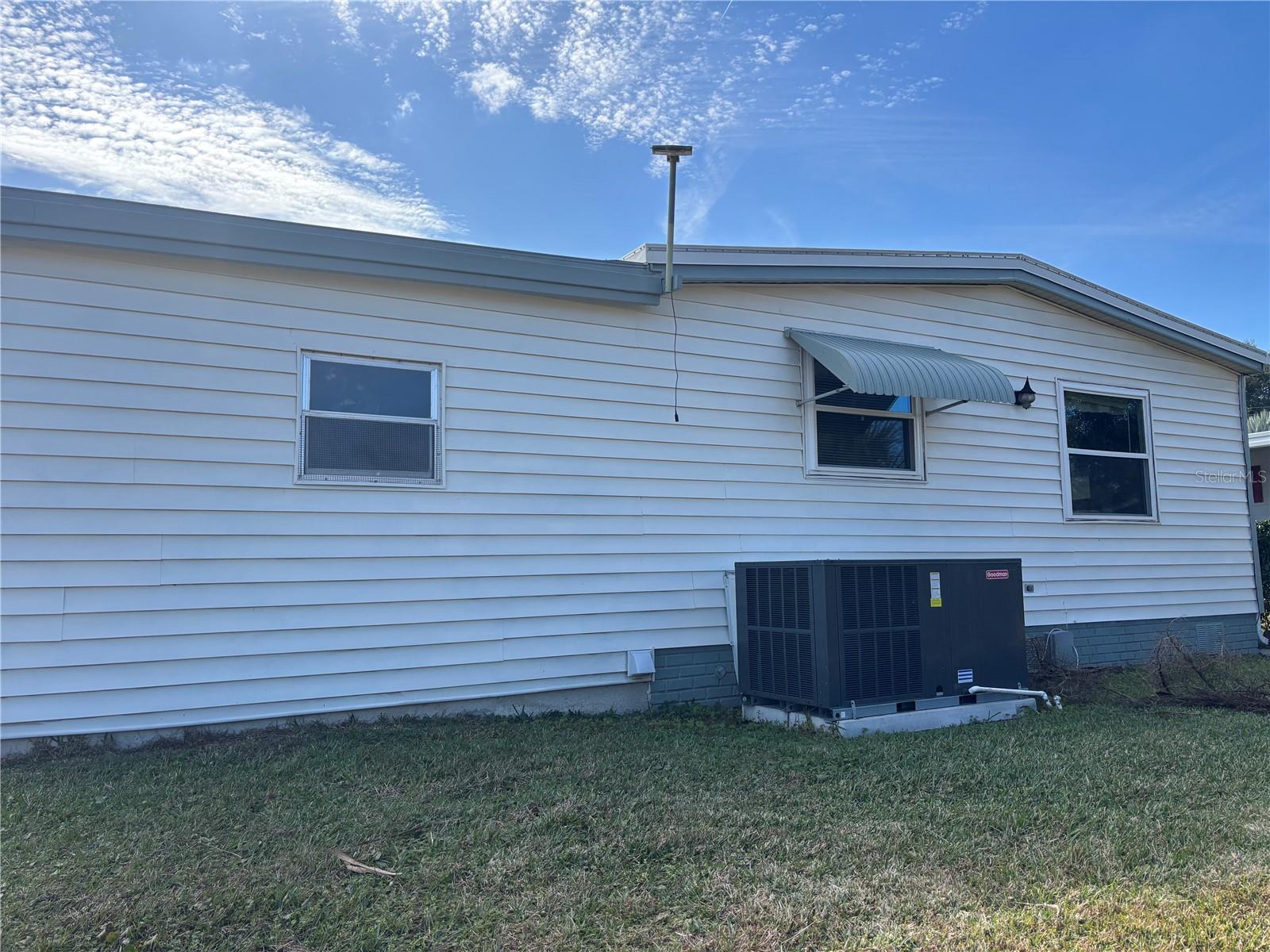 Image 3 of 21 For 4133 Oak Grove Drive 16