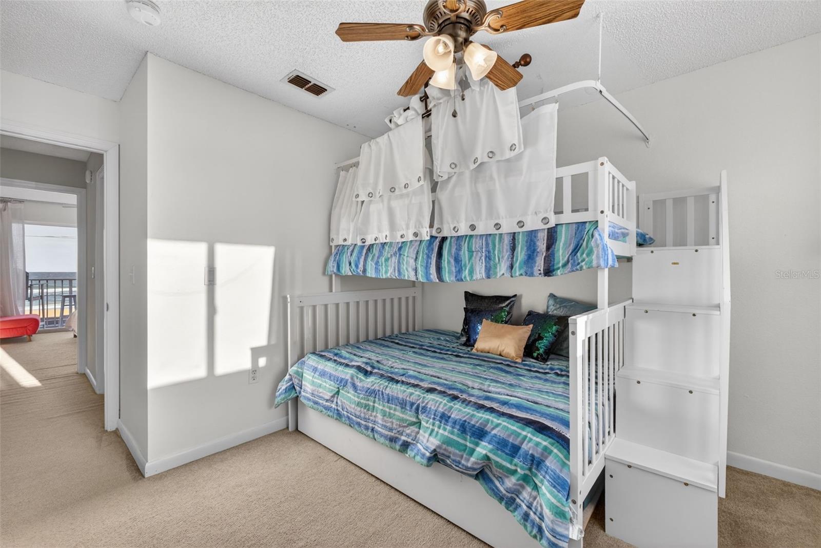 Image 32 of 60 For 2470 Ocean Shore Boulevard 103