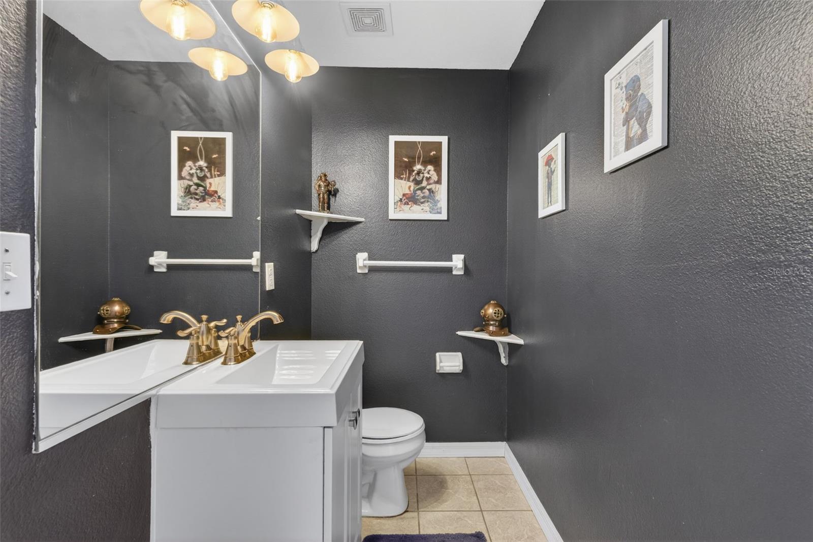 Image 4 of 60 For 2470 Ocean Shore Boulevard 103