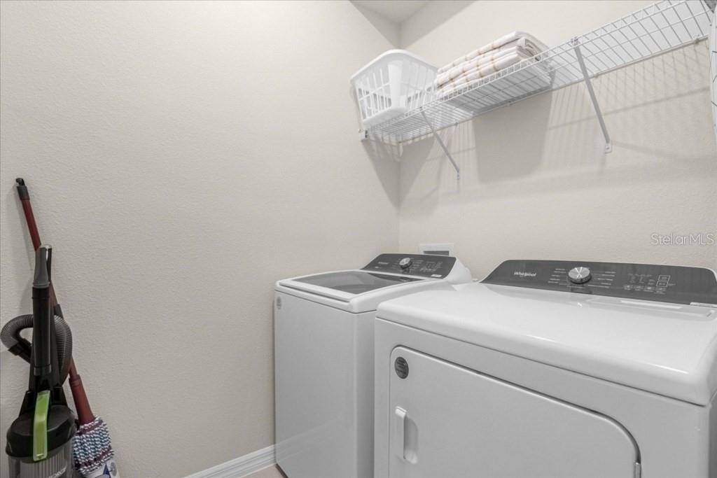 Image 19 of 22 For 1261 Emerald Row Street