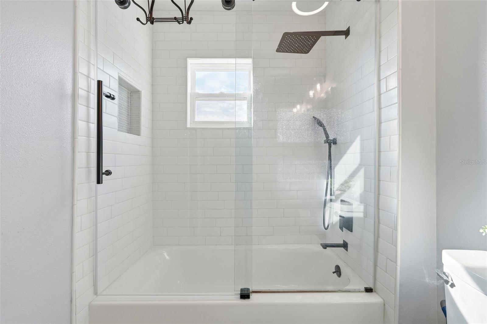 Image 30 of 56 For 4208 Cleary Way