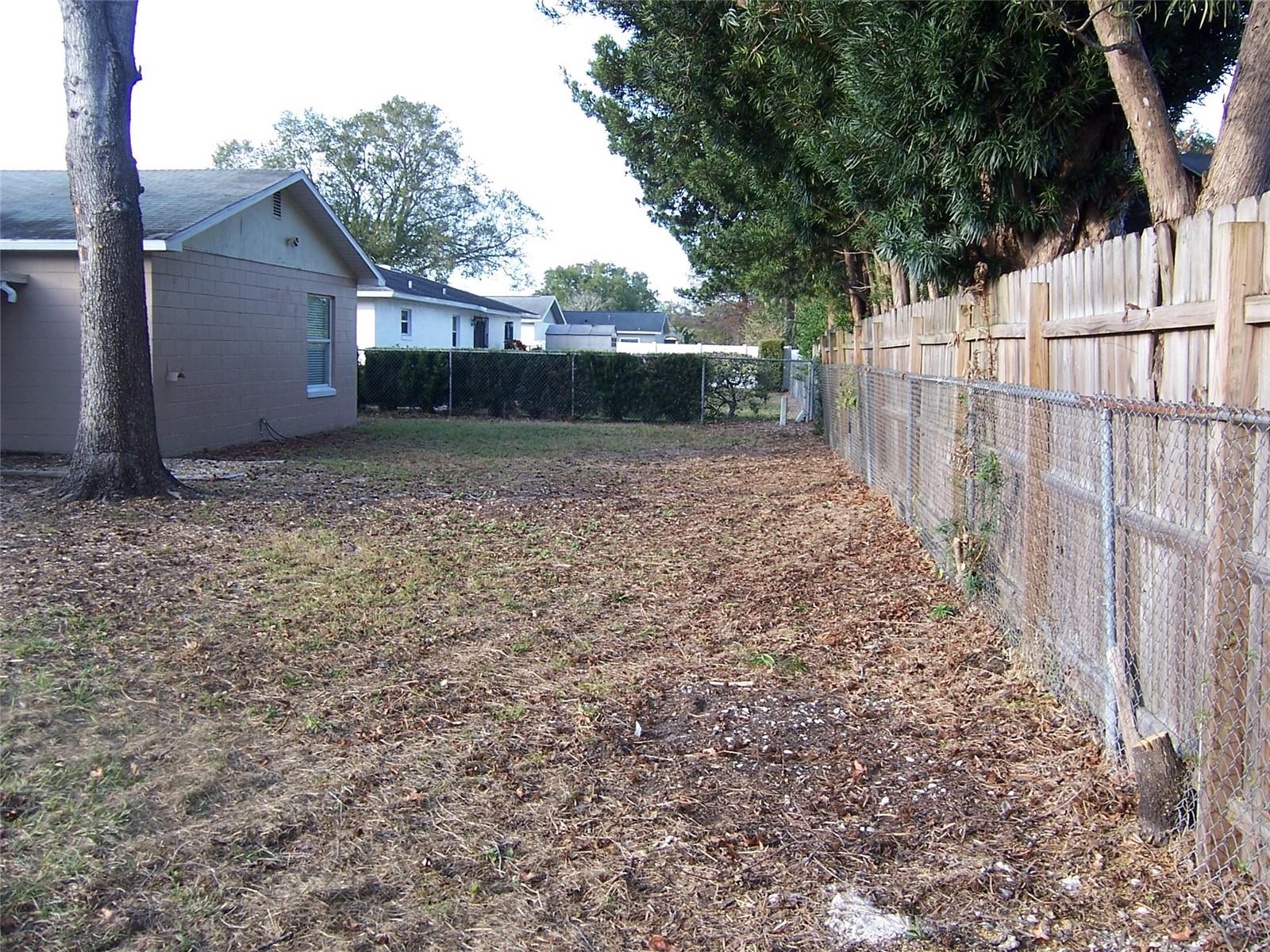 Image 14 of 18 For 2703 Middle Street