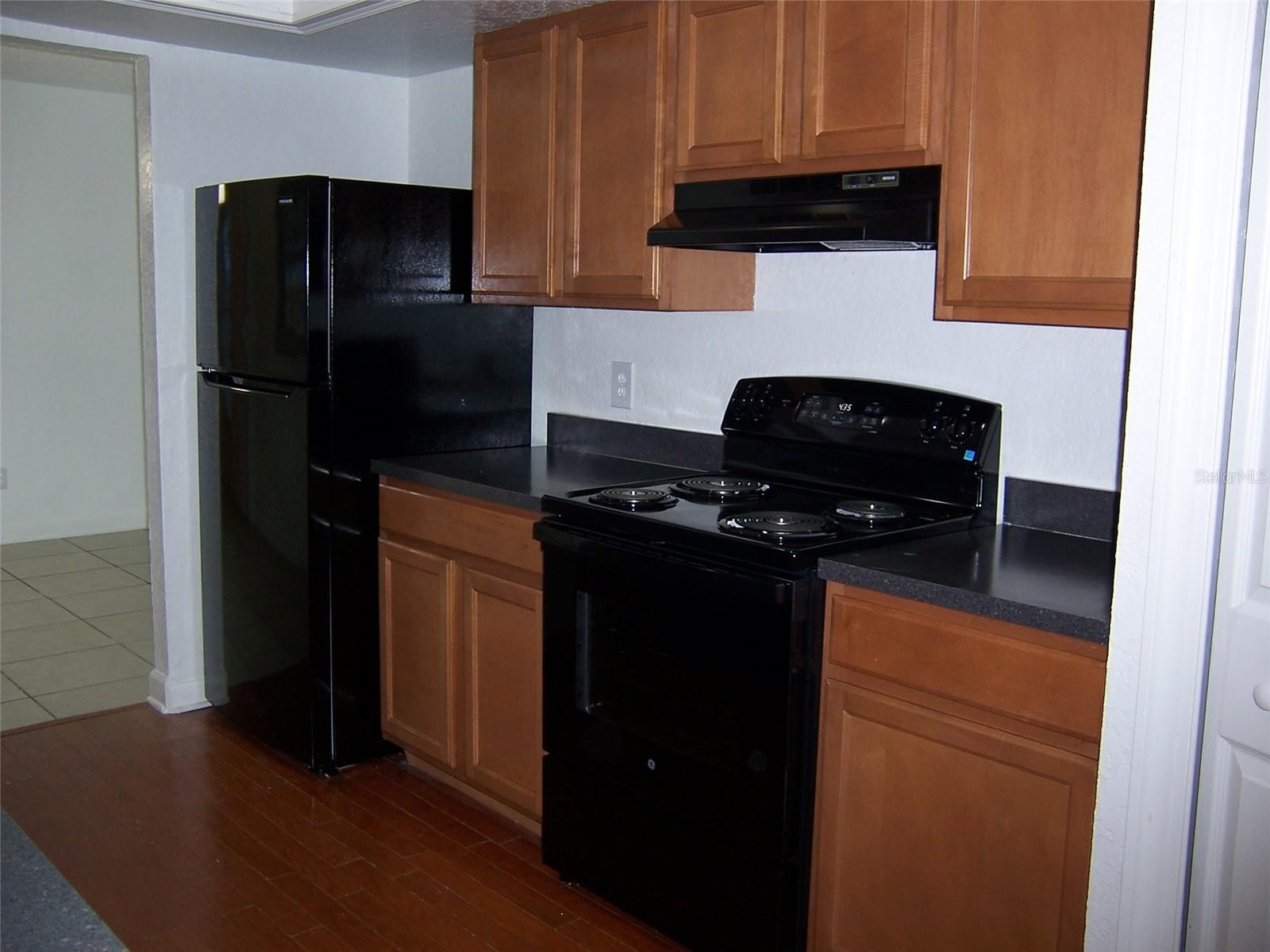 Image 7 of 18 For 2703 Middle Street