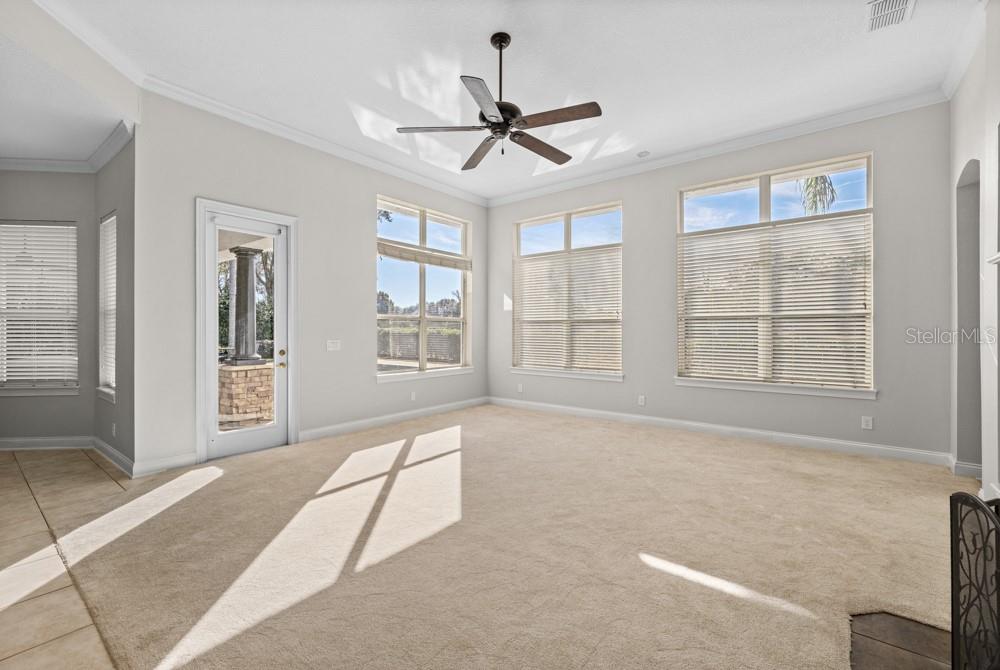 Image 21 of 64 For 25515 Hawks Run Lane