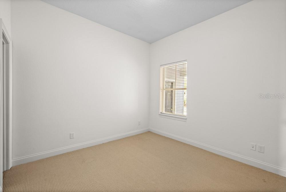 Image 36 of 64 For 25515 Hawks Run Lane