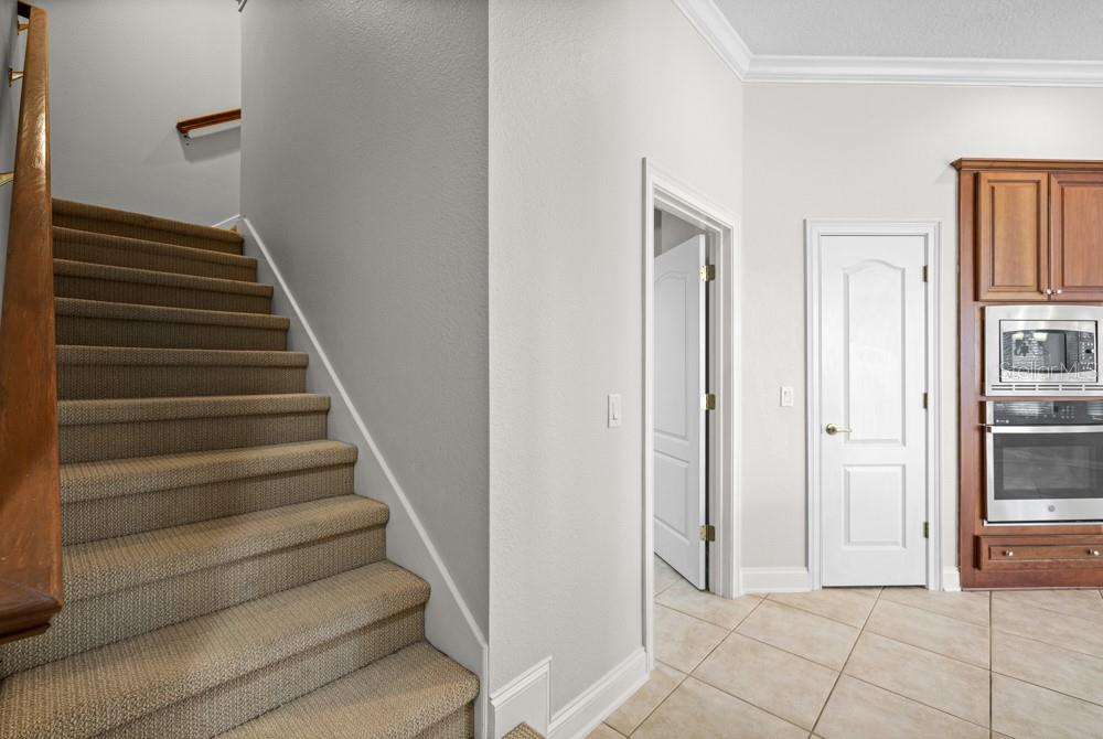 Image 37 of 64 For 25515 Hawks Run Lane