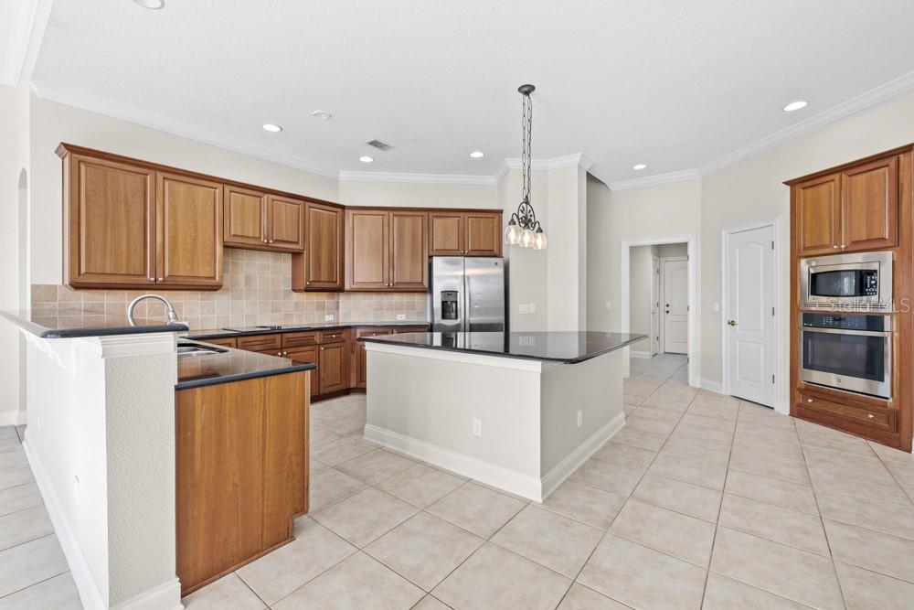 Image 6 of 64 For 25515 Hawks Run Lane