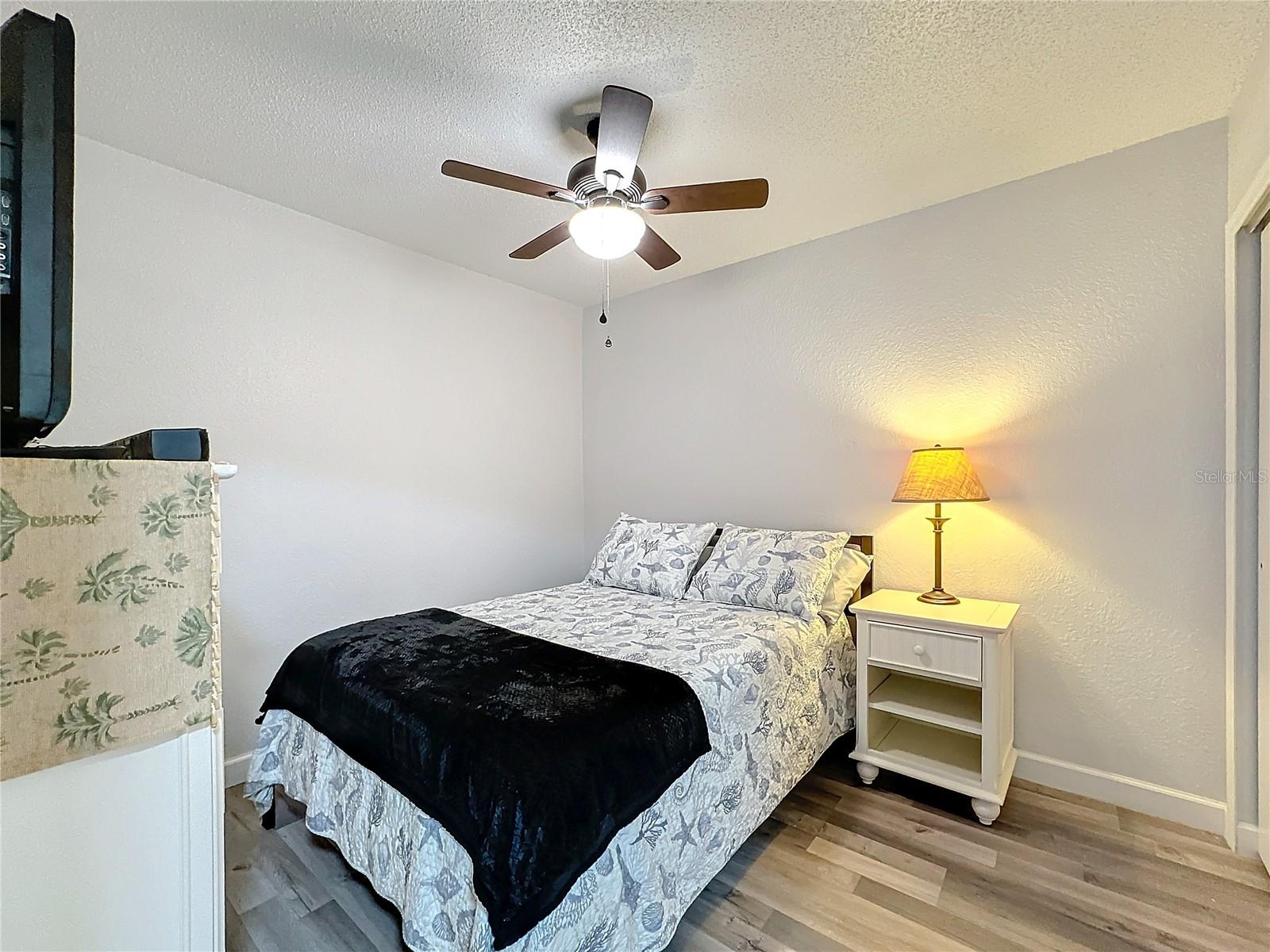 Image 20 of 60 For 3202 Queen Palms Court