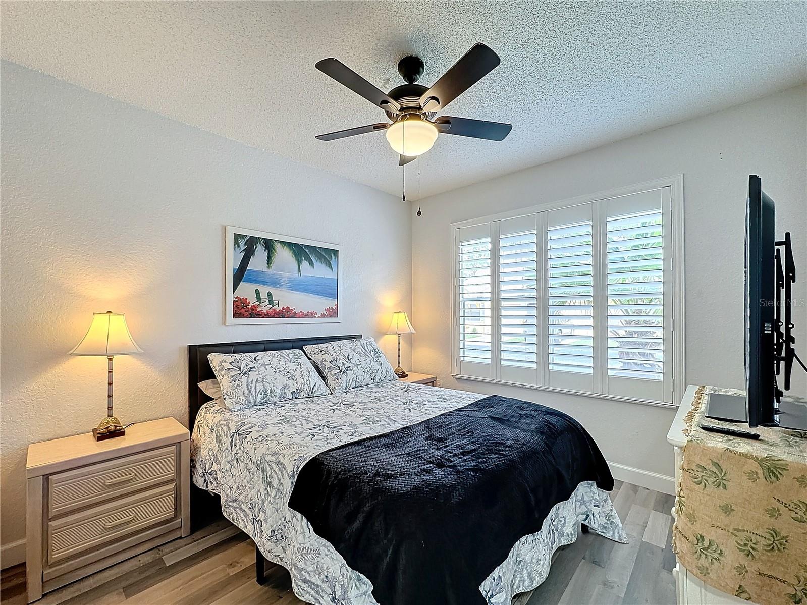 Image 24 of 60 For 3202 Queen Palms Court