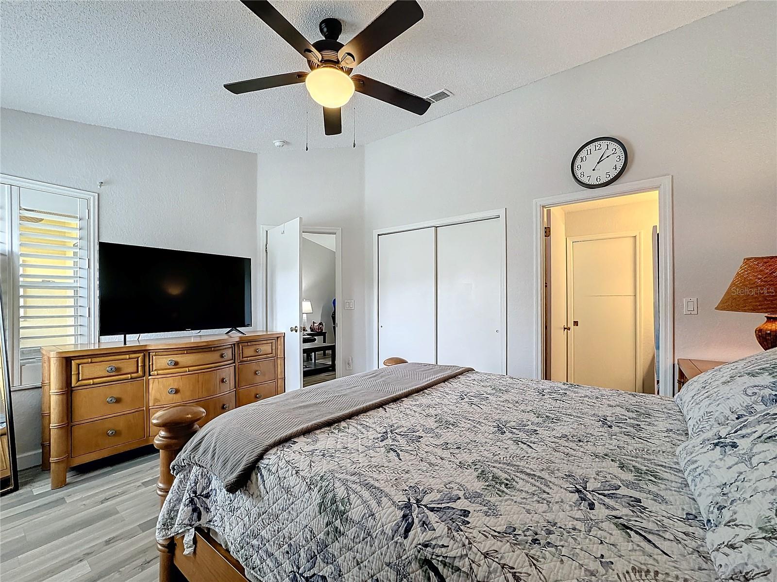 Image 27 of 60 For 3202 Queen Palms Court