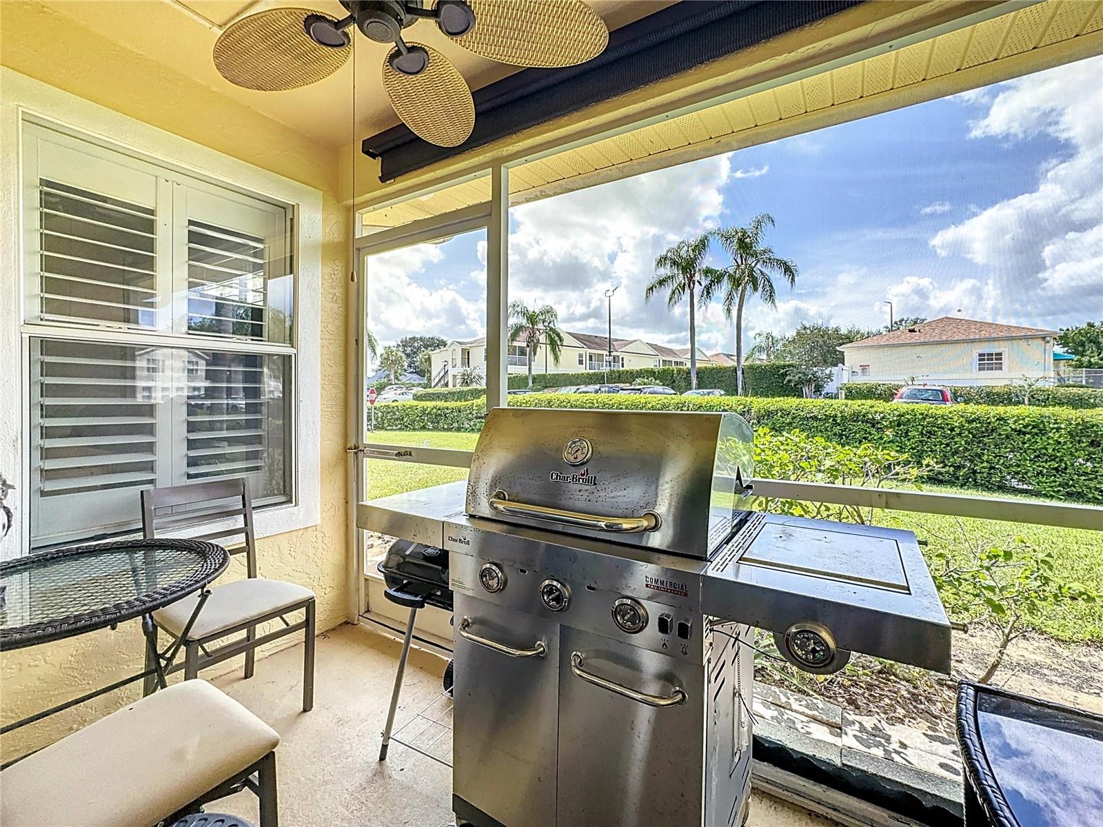 Image 37 of 60 For 3202 Queen Palms Court