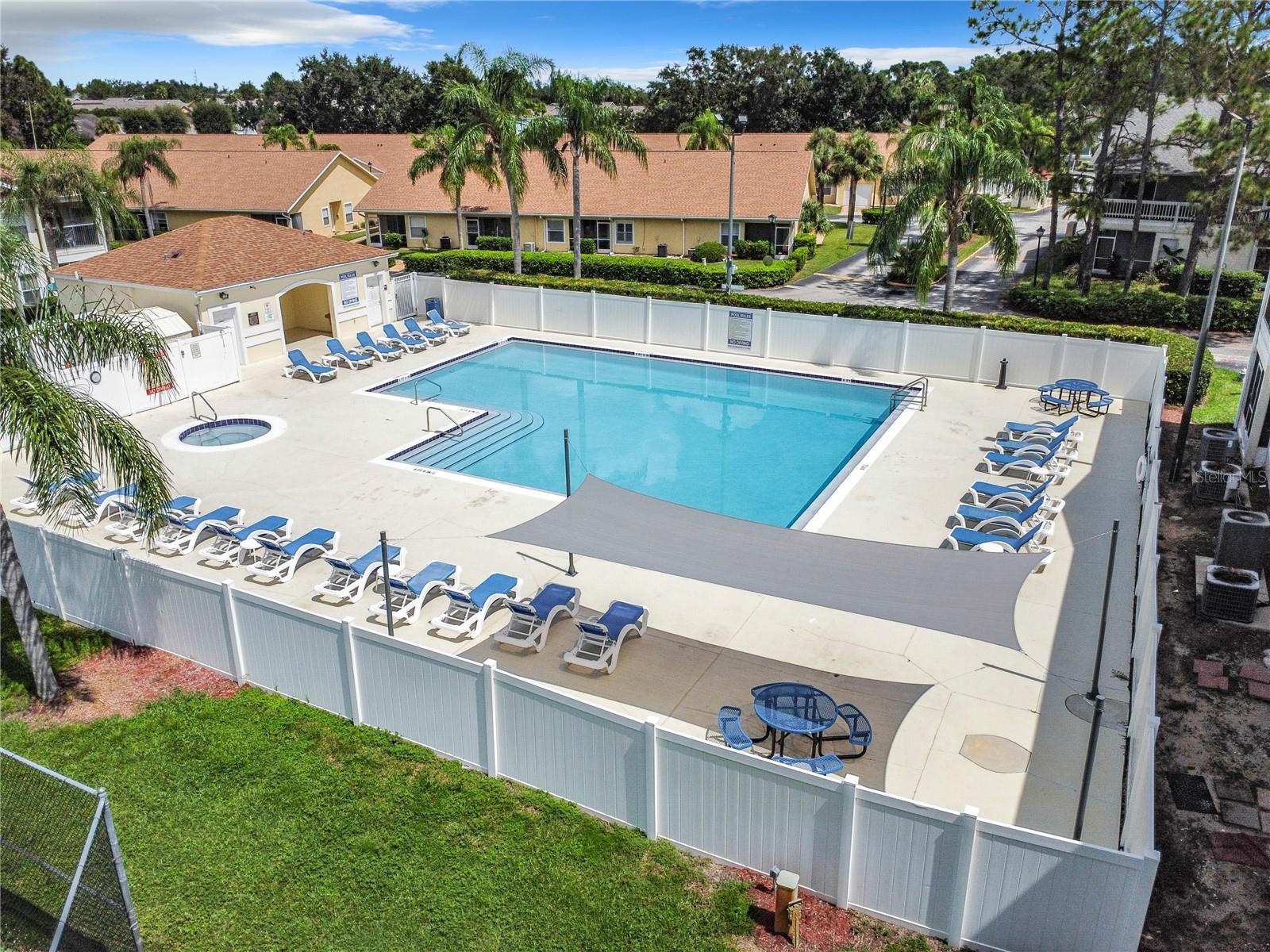 Image 53 of 60 For 3202 Queen Palms Court